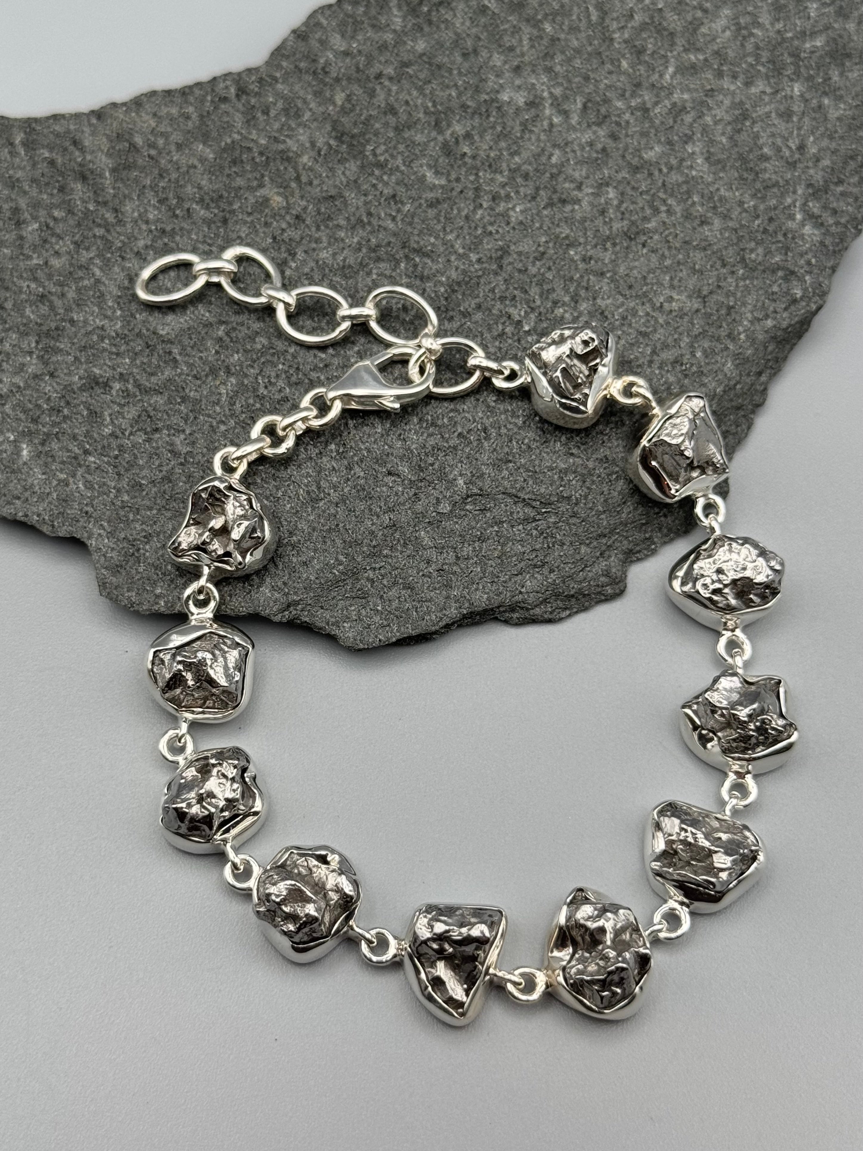 •METEORITE• linked silver bracelet (7.25" - 9")