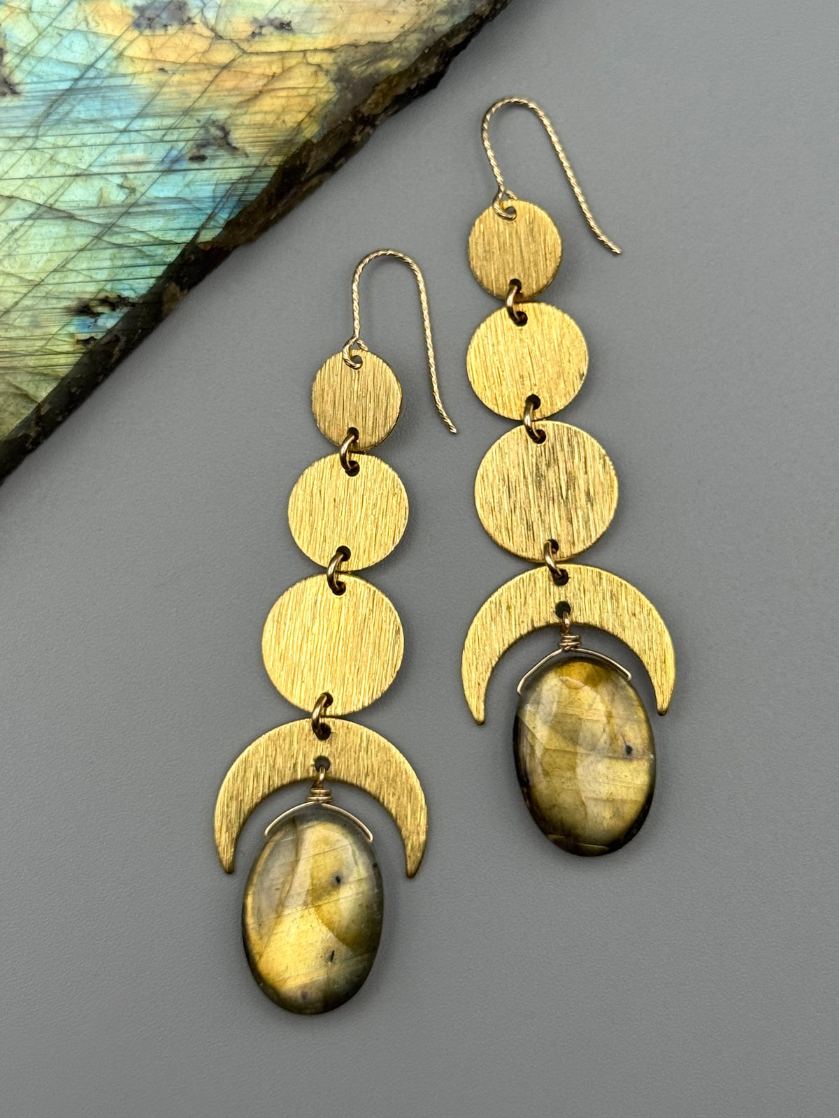 •NYX - MOONSTACK• golden labradorite oval + gold earrings