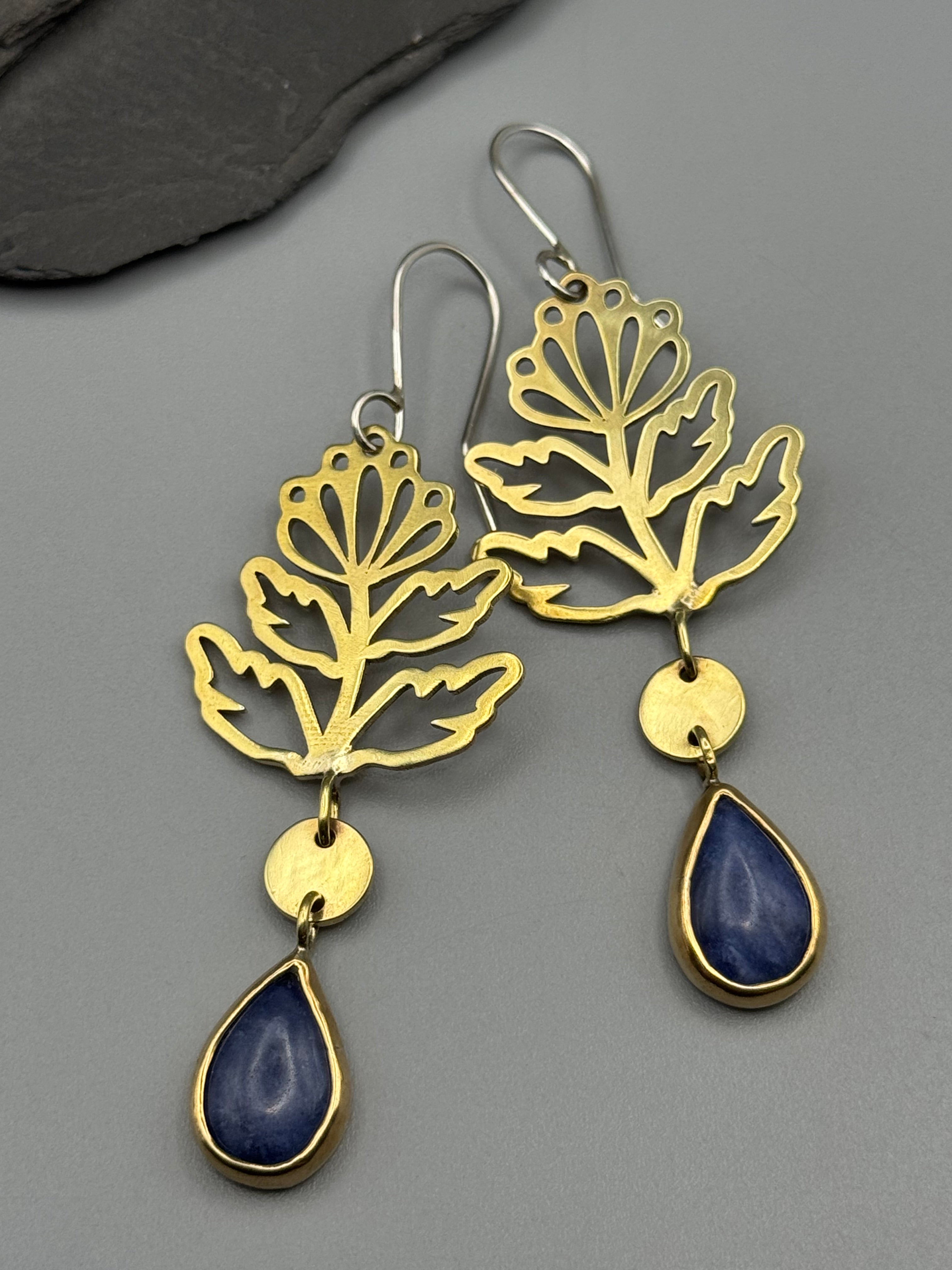 •FLORA• sodalite + brass dangle earrings