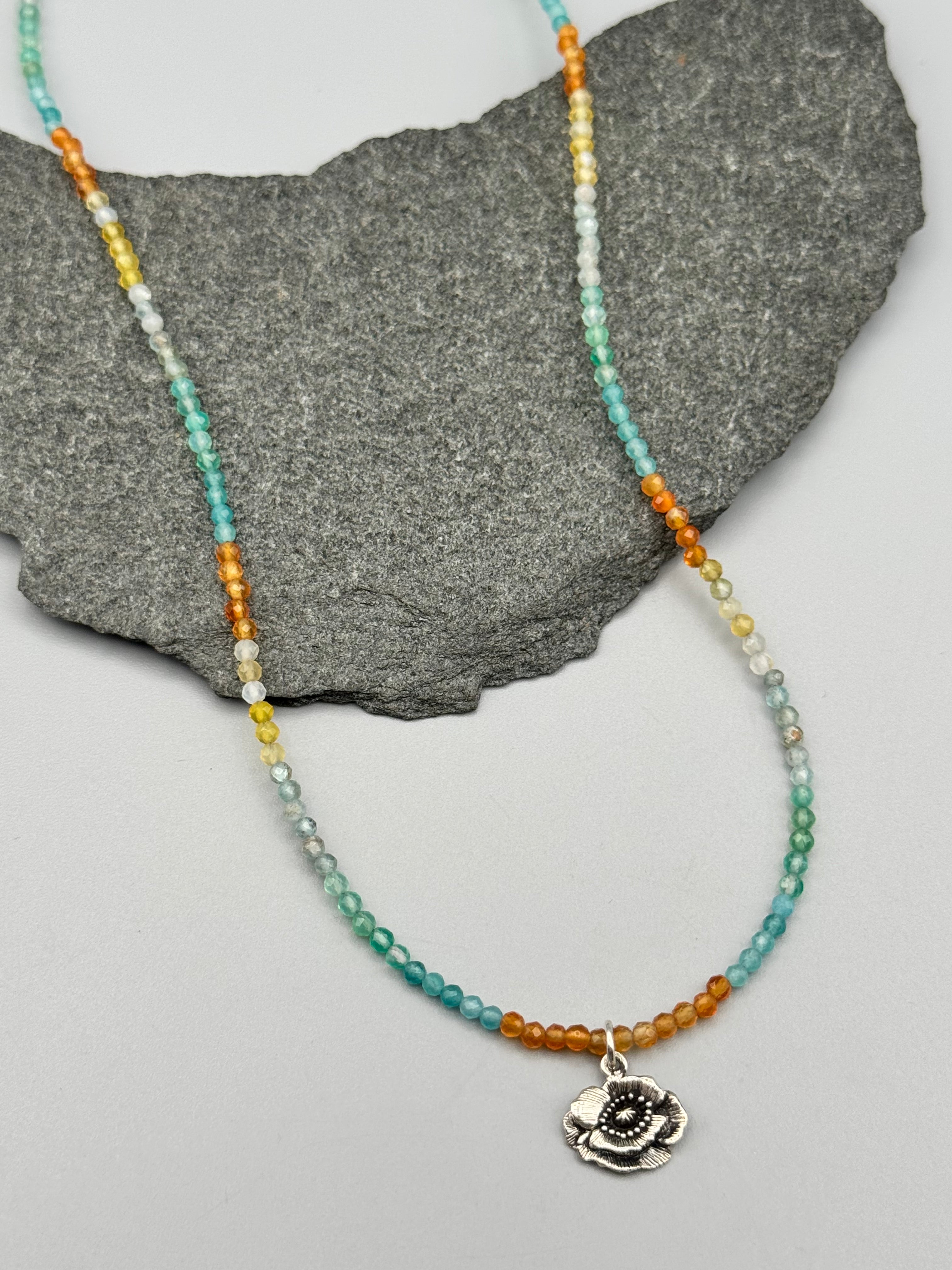 •AGATE - POPPY• silver beaded necklace (16.5" long)