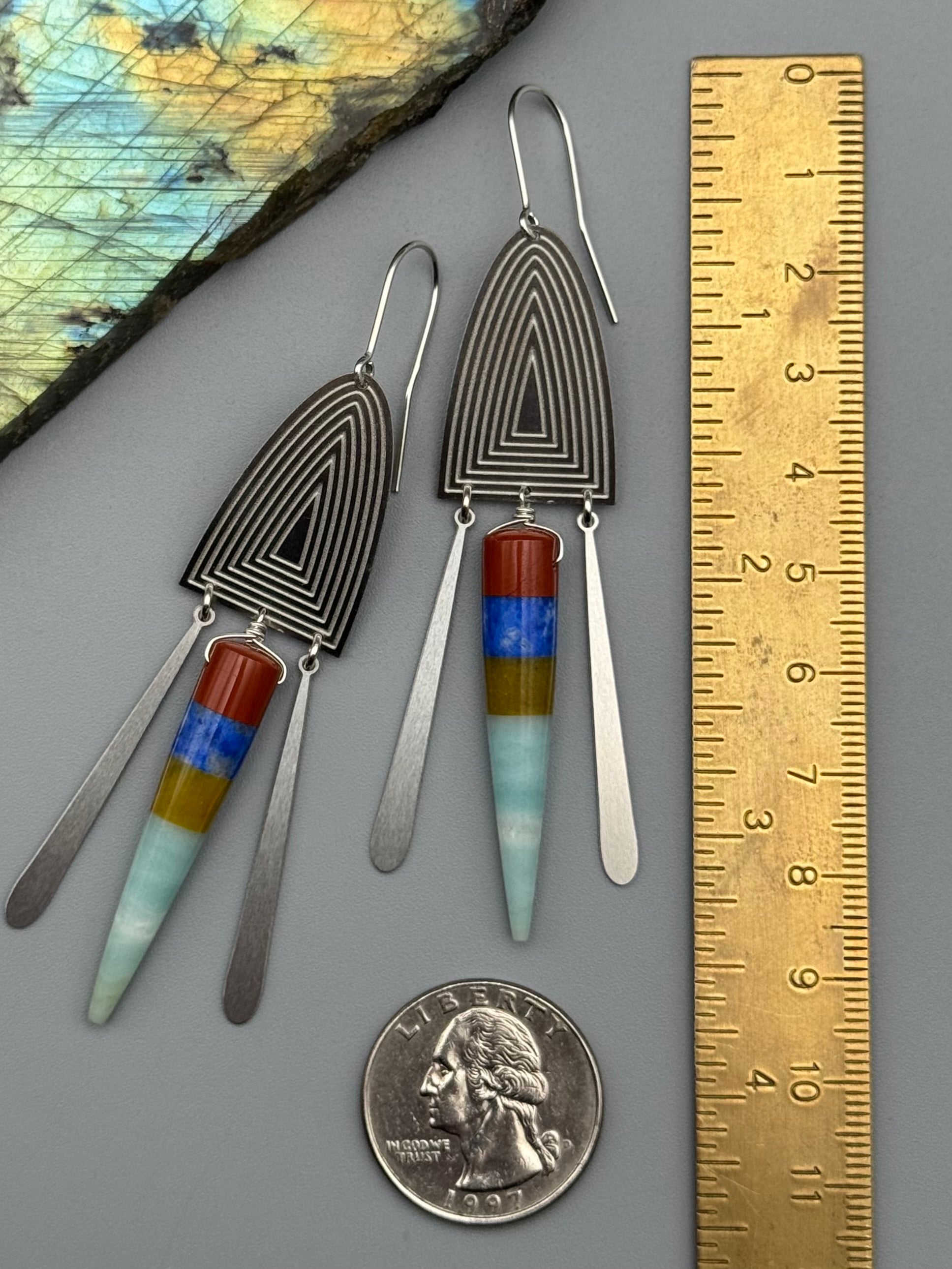 •PORTAL DANCE• intarsia + silver earrings