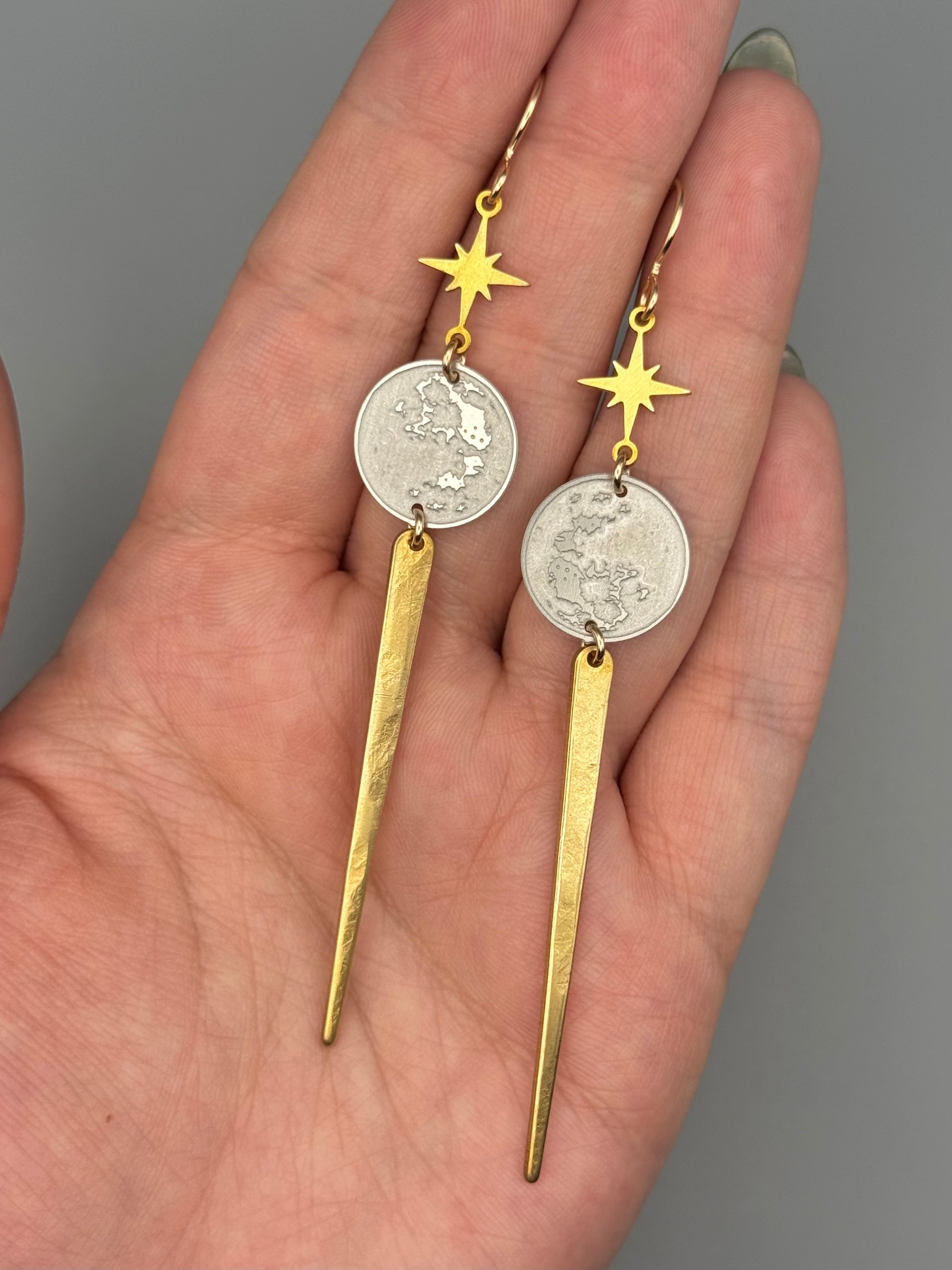 •NORTHERN EXPOSURE• mixed metal dangle earrings