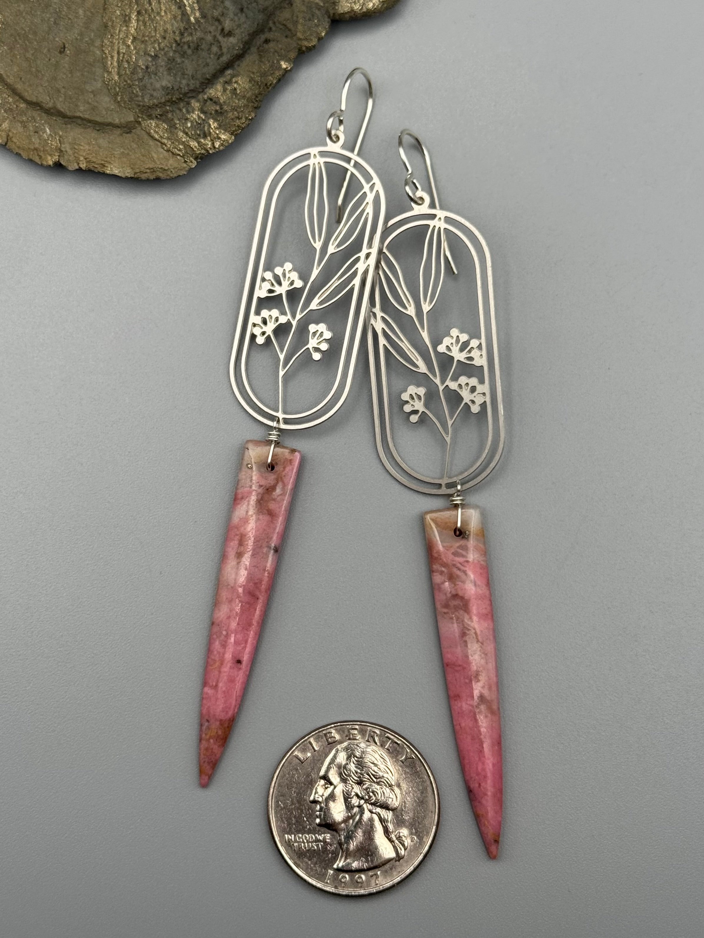 •LIL' YARROW• rhodonite in quartz fang + silver earrings
