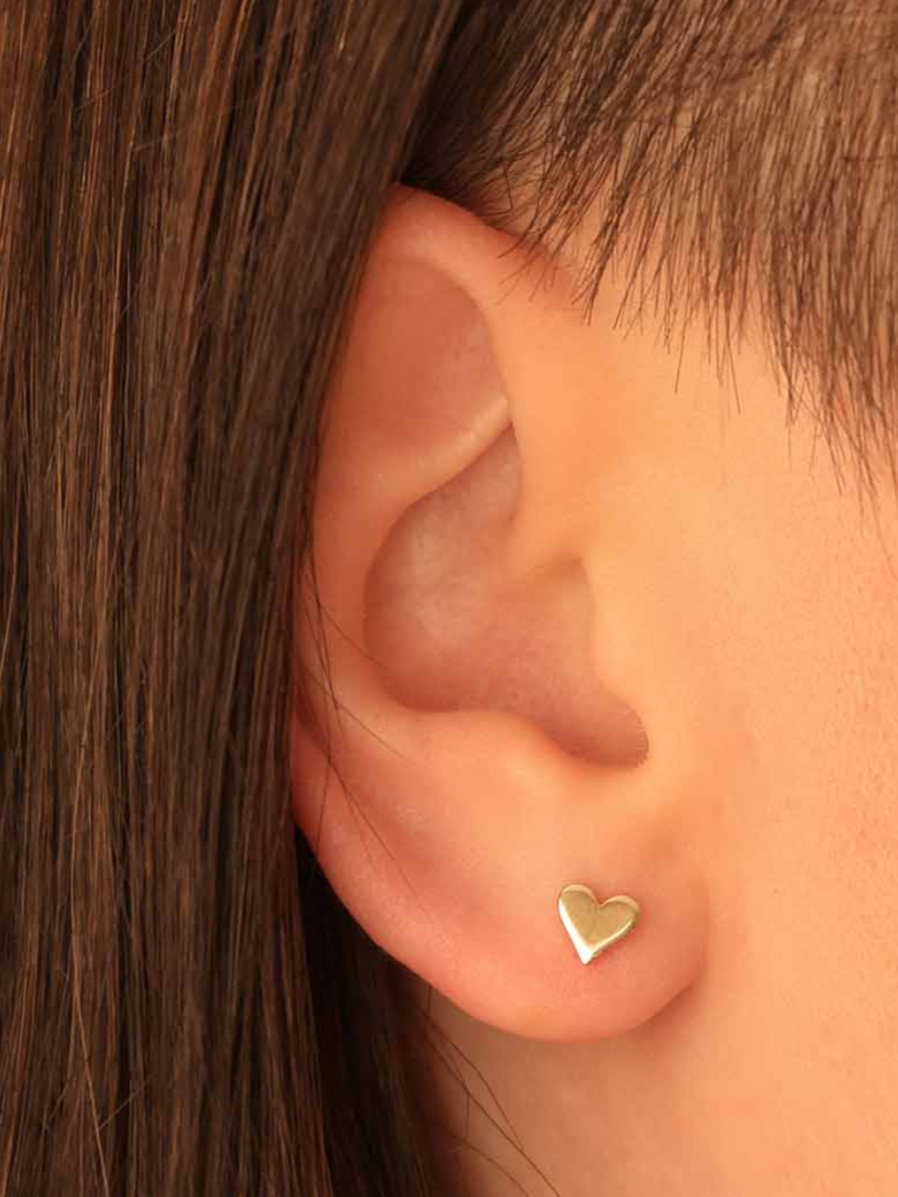 •TINY HEART• bronze stud earrings