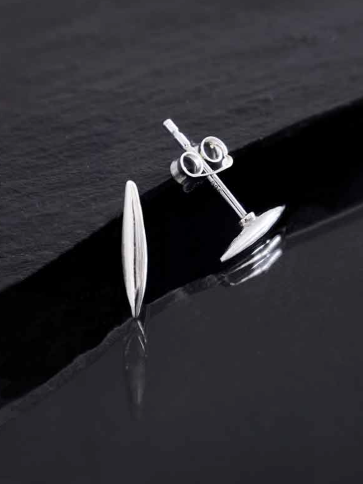 •TINY POD• silver stud earrings