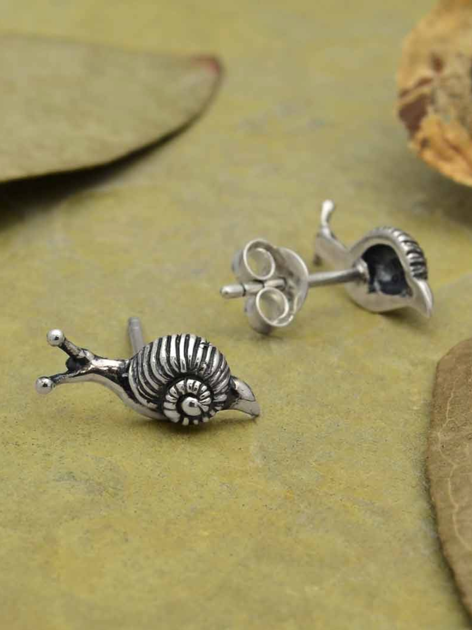 •TINY SNAIL• recycled silver stud earrings