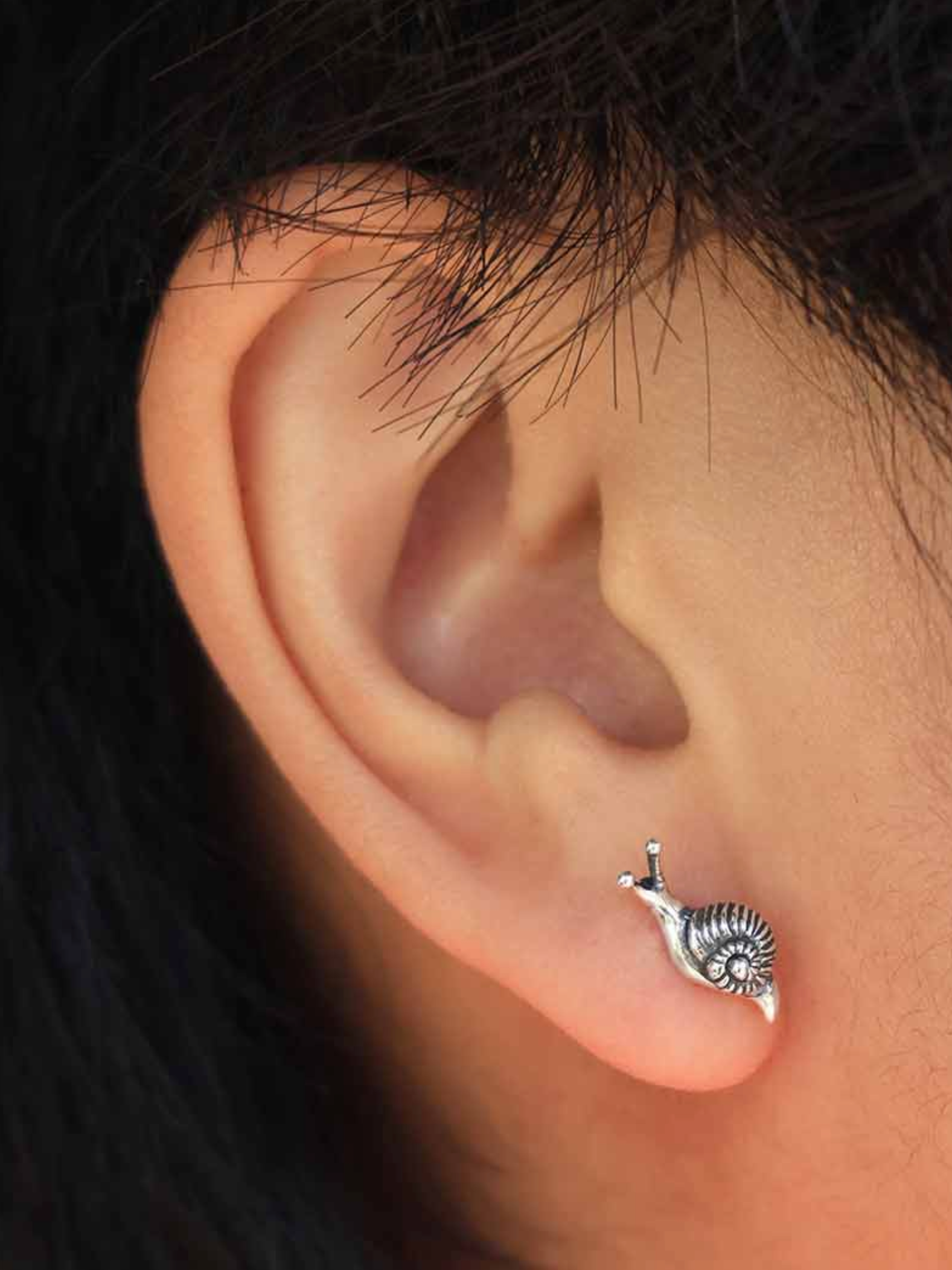 •TINY SNAIL• recycled silver stud earrings