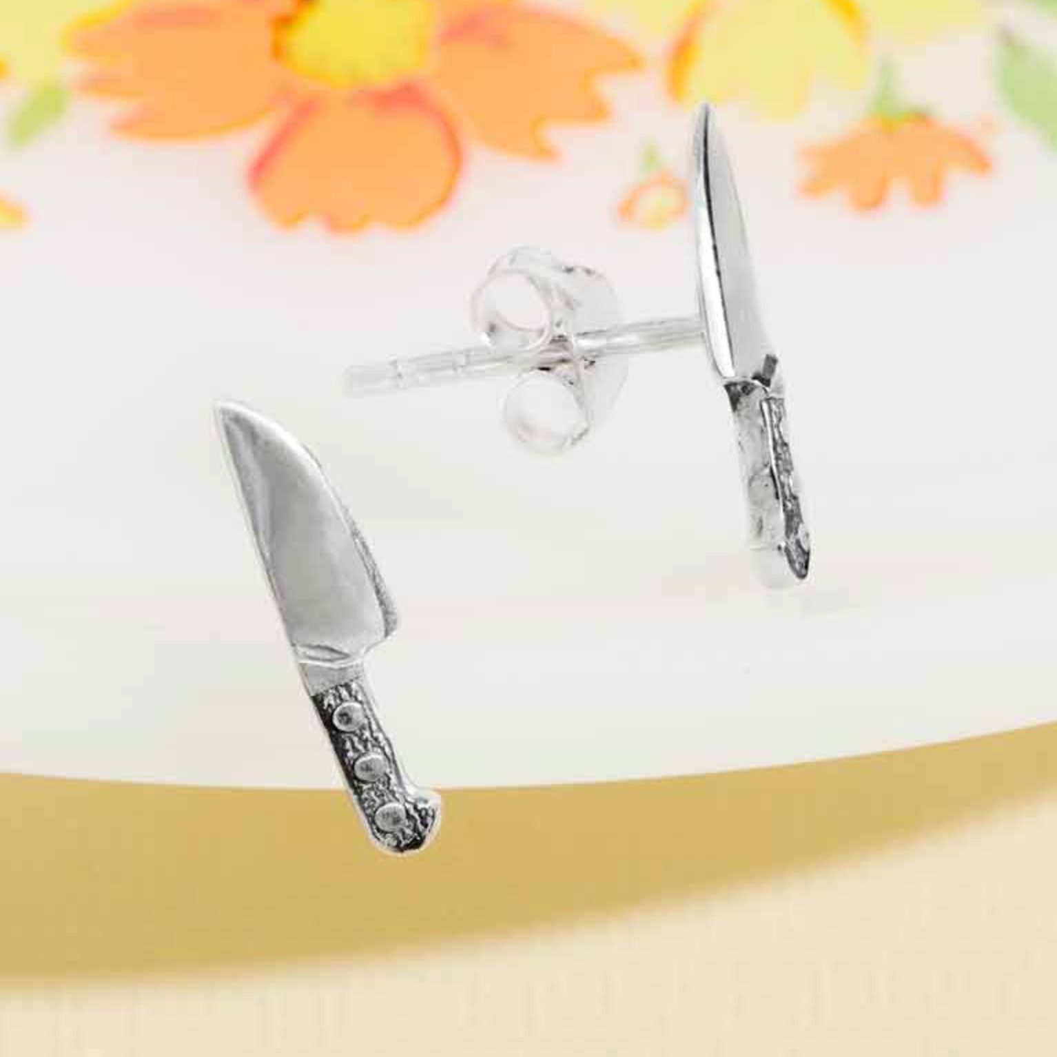 •LITTLE CHEF'S KNIFE• silver stud earrings