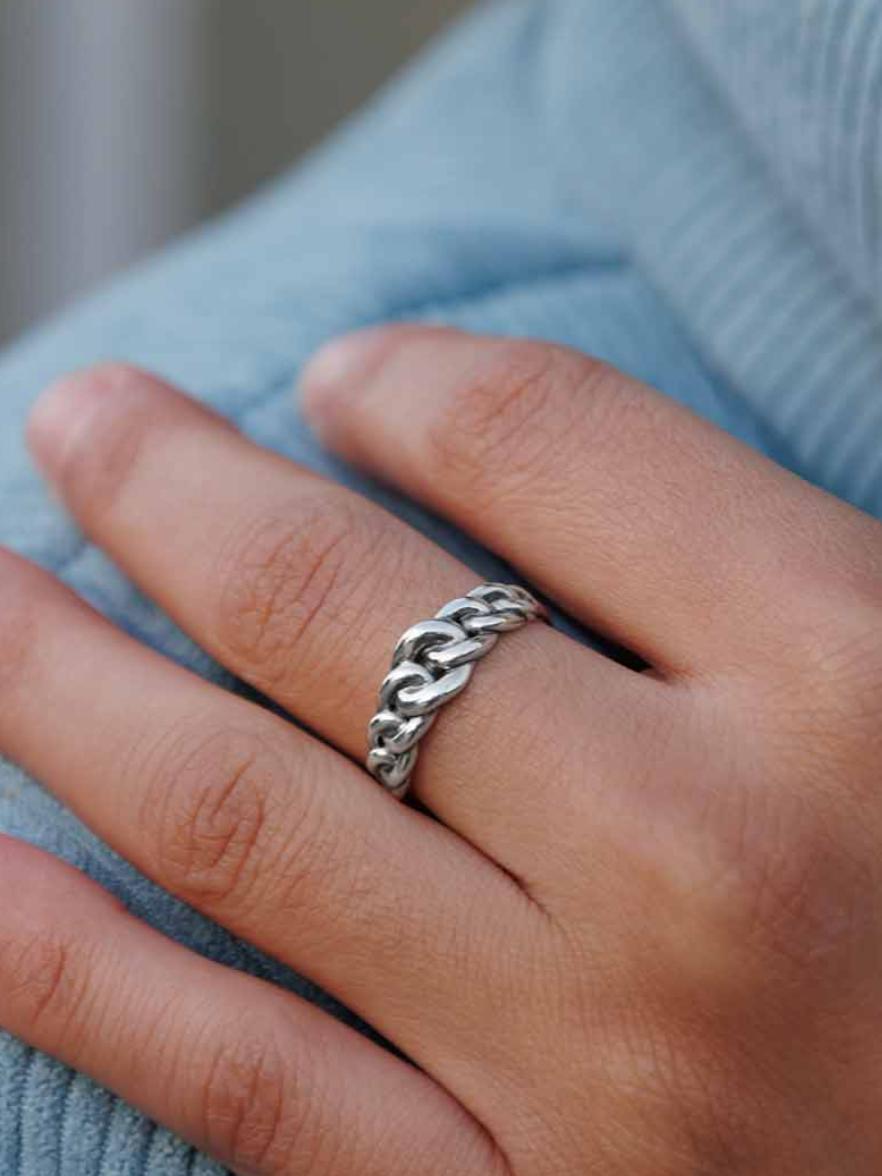 •LINKED• recycled silver ring