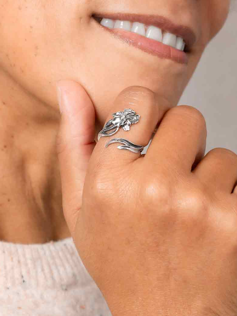 •IRIS• adjustable silver ring