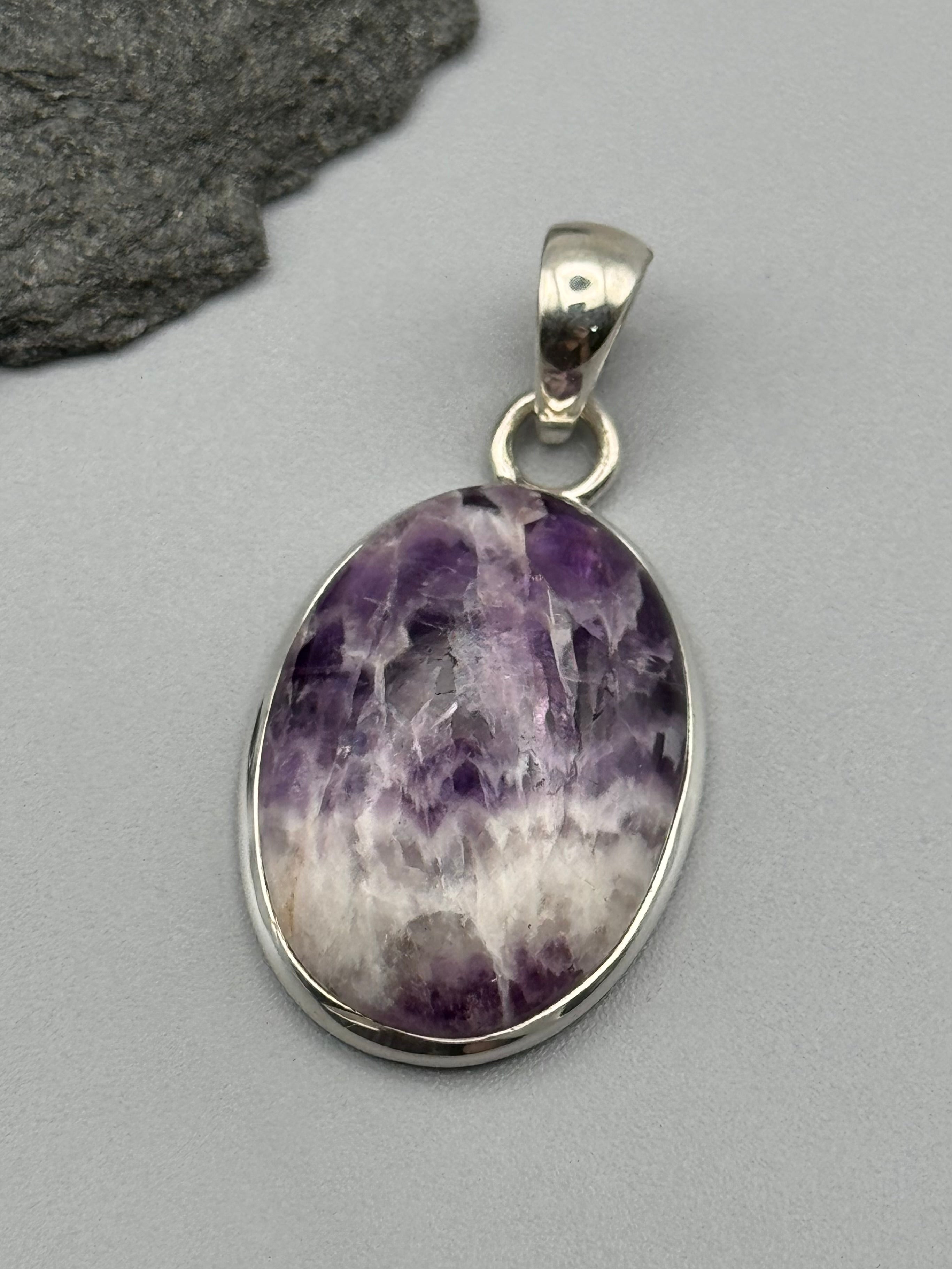 •CHEVRON AMETHYST - OVAL• sterling silver pendant