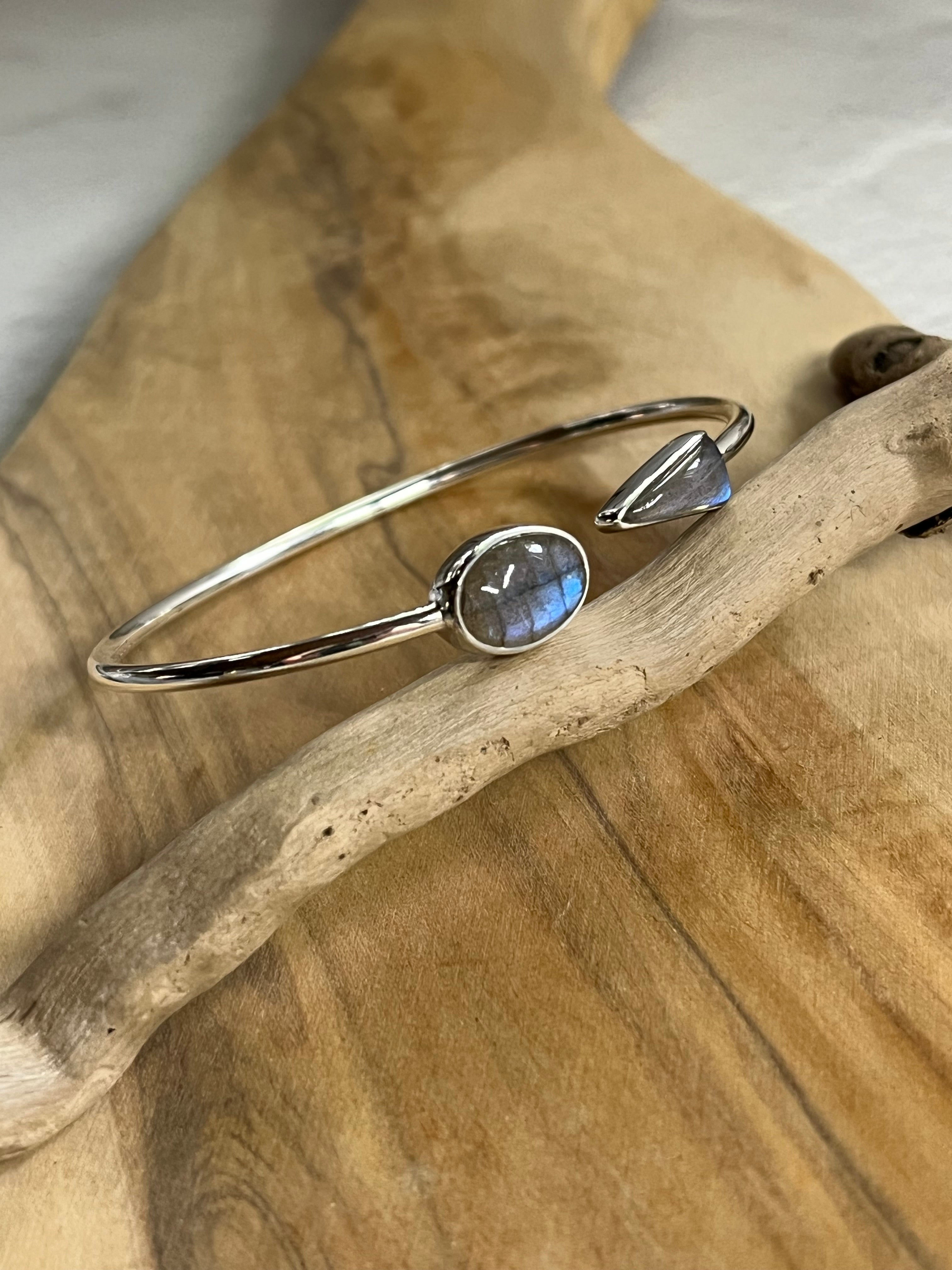 •OVAL + FANG• labradorite + silver twist-on cuff bracelet