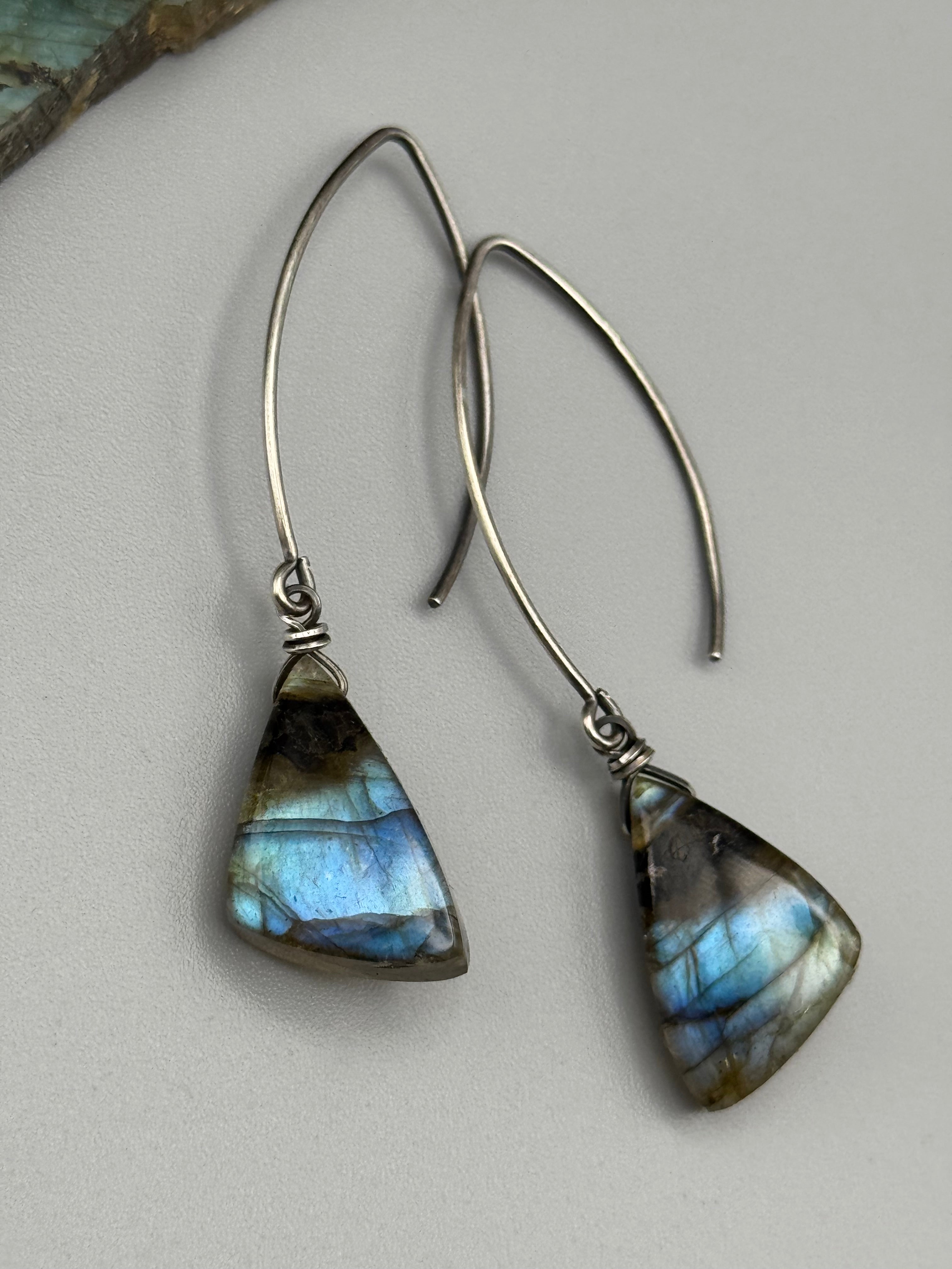 •STRAY• labradorite wing + silver earrings