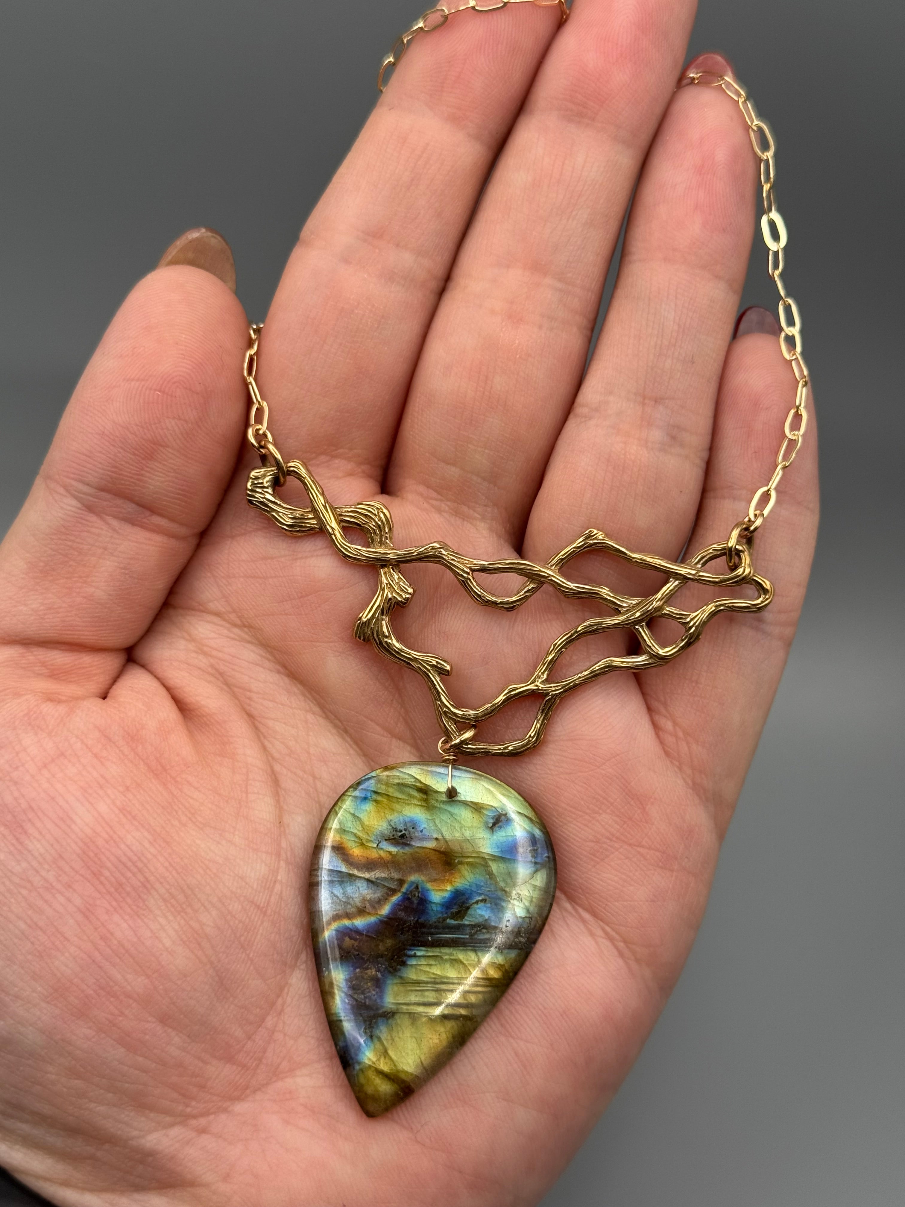 •TSIN• labradorite spear tear + gold necklace (18"-20" long)