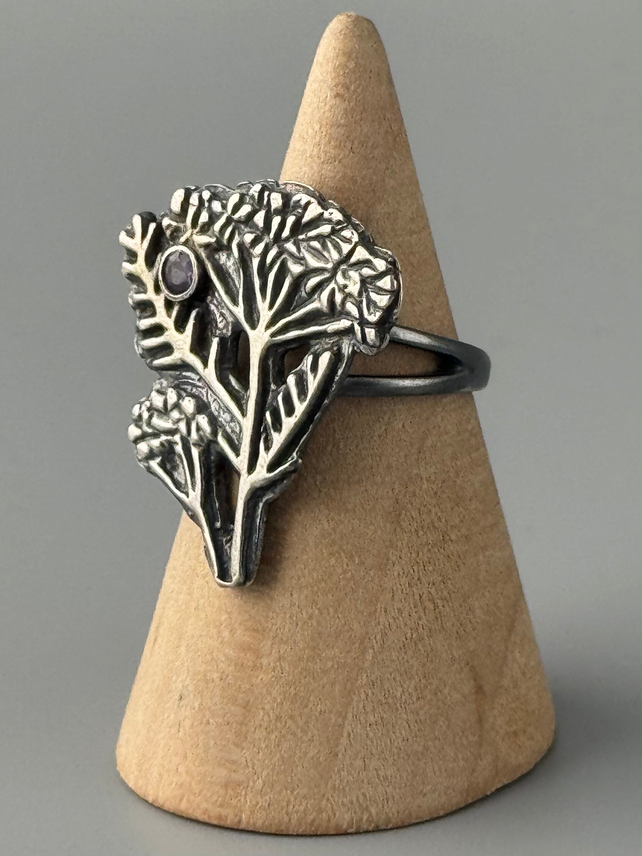 •YARROW• purple sapphire + silver ring (size 6.25)