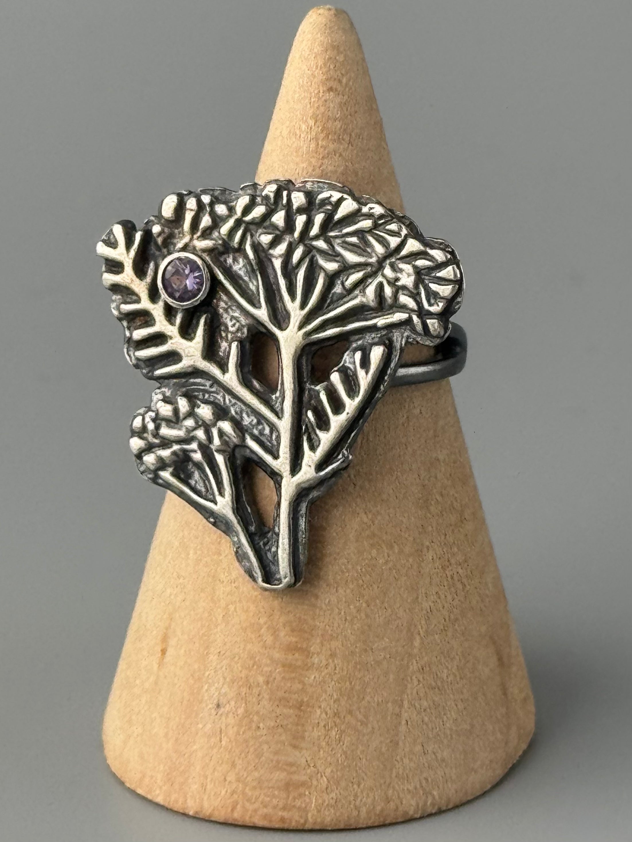 •YARROW• purple sapphire + silver ring (size 6.25)