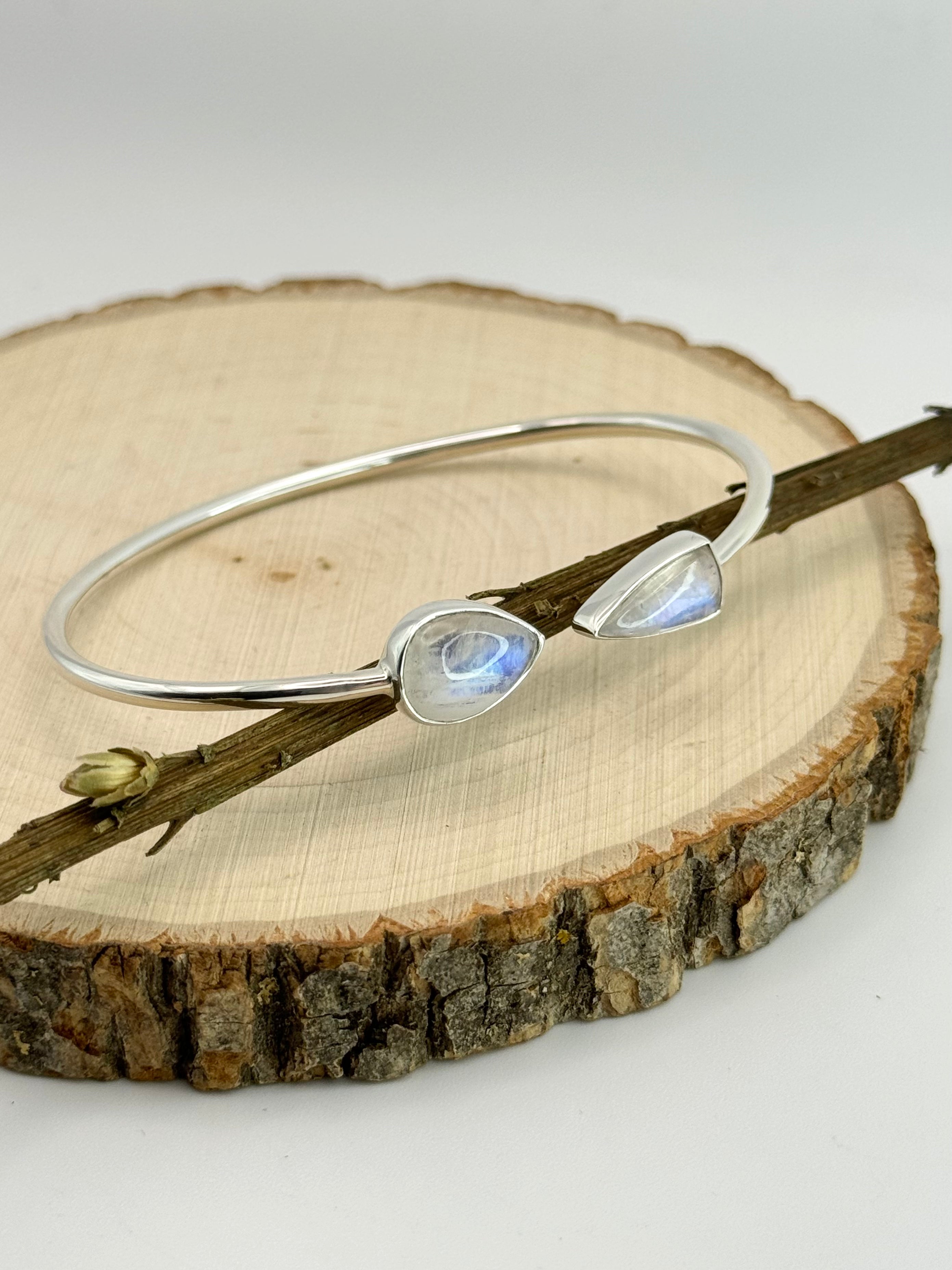 •TEARDROP + FANG• rainbow moonstone + silver twist-on cuff bracelet