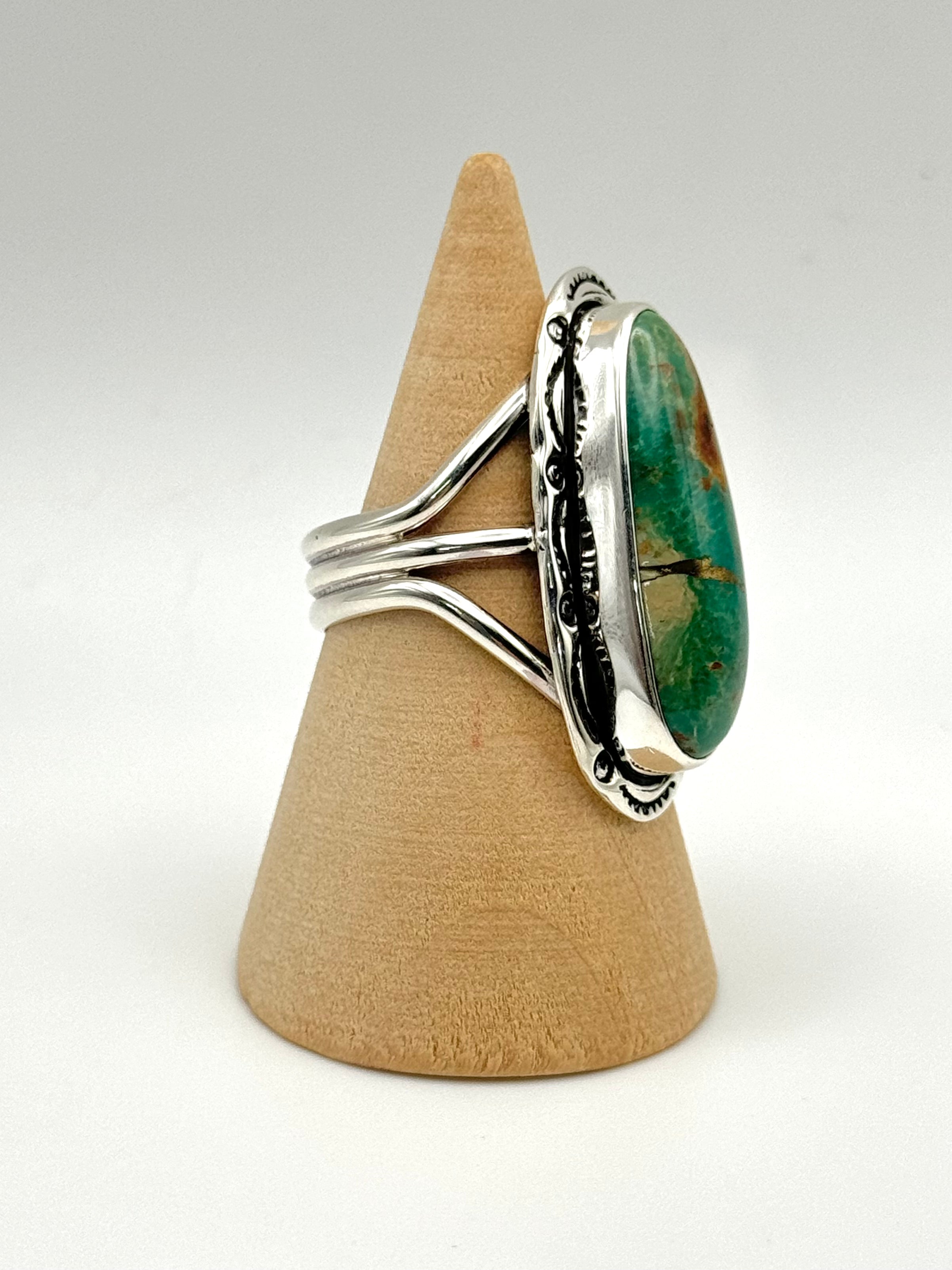 •KINGMAN TURQUOISE• Navajo silver ring (size 9)