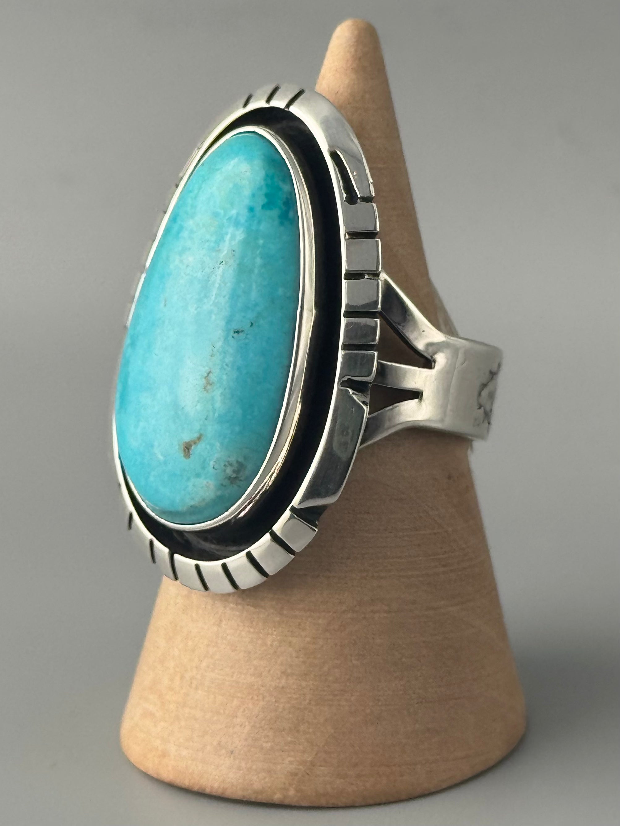 •KINGMAN TURQUOISE - STORM• Navajo silver ring (size 8.25)