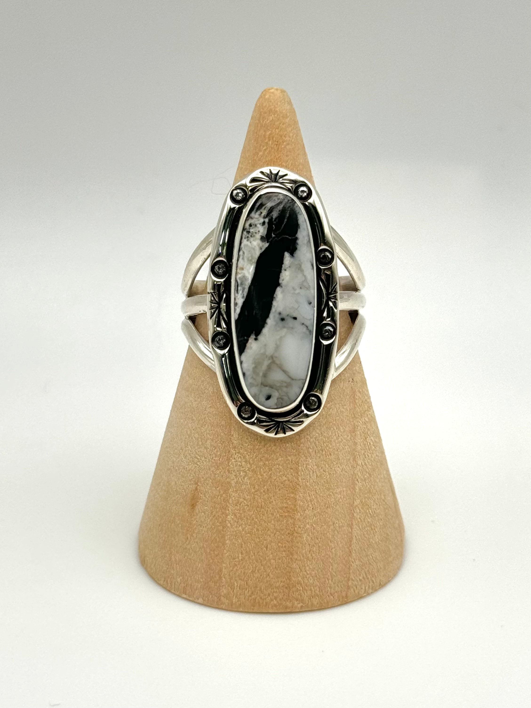 •WHITE BUFFALO TURQUOISE• Navajo silver ring (size 7.75)