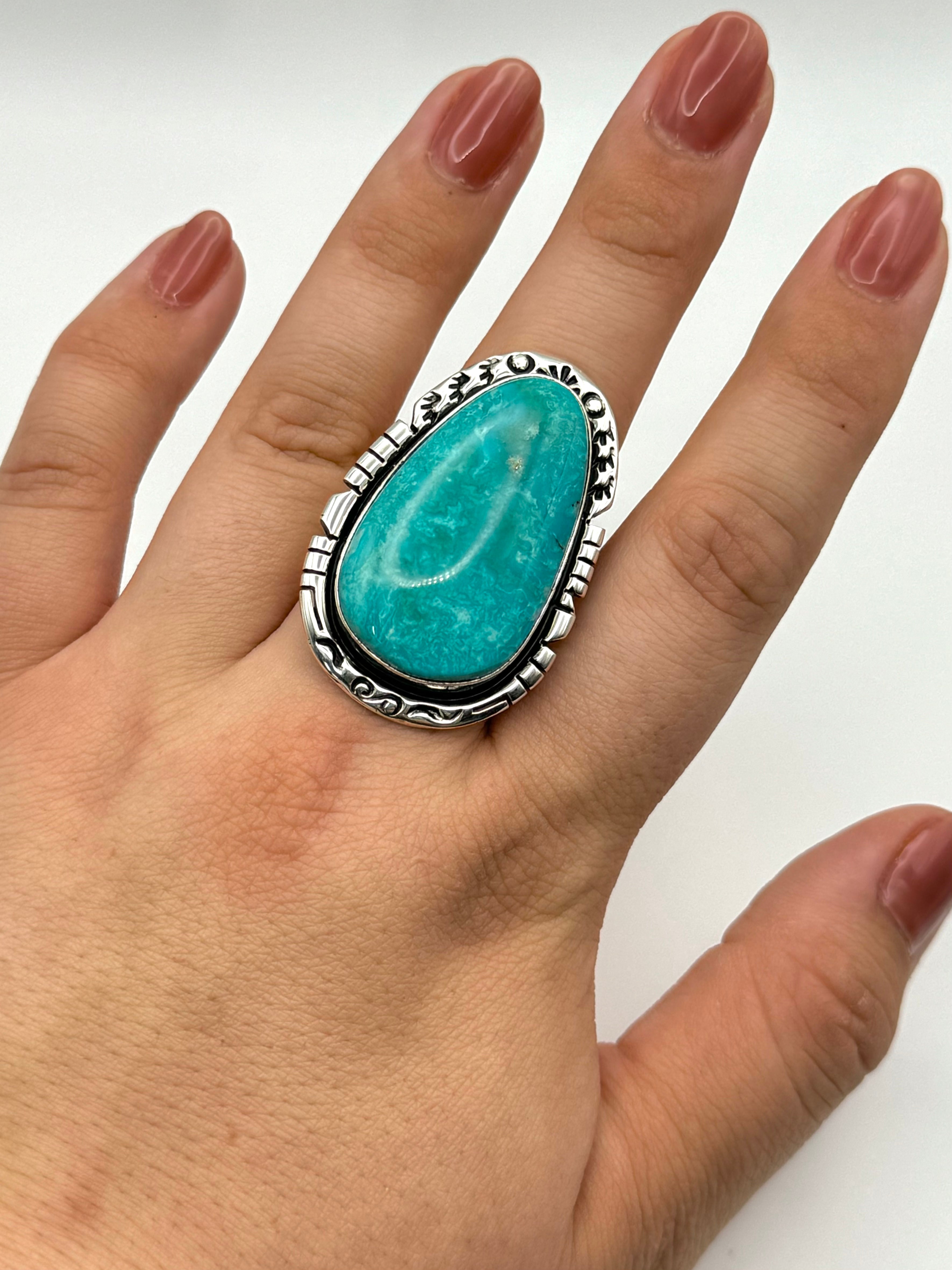 •KINGMAN TURQUOISE - BIGGIE• Navajo silver ring (size 9.5)