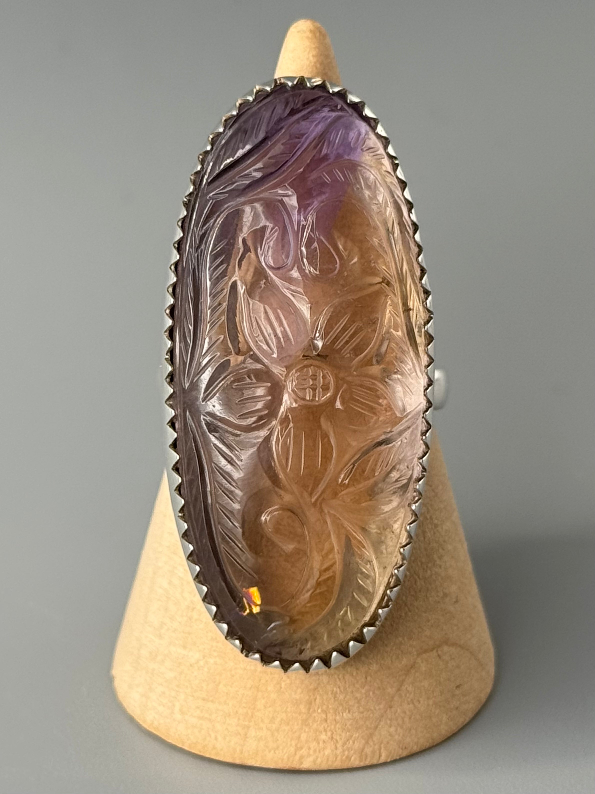 •ETCHED AMETRINE - OVAL• serrated bezel silver ring (size 9)