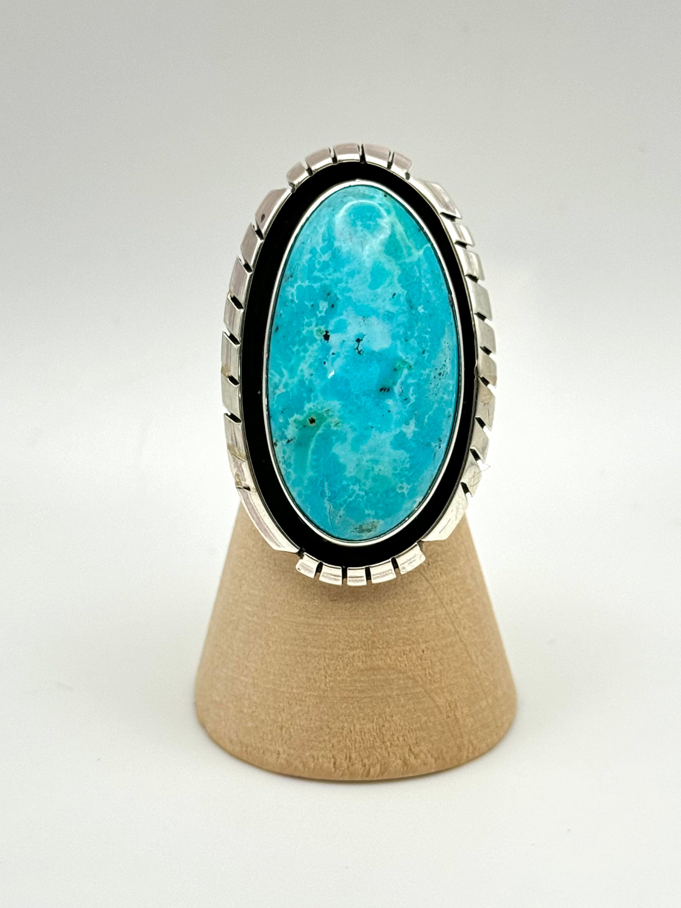 •KINGMAN TURQUOISE - BIGGIE• Navajo silver ring (size 6.5)