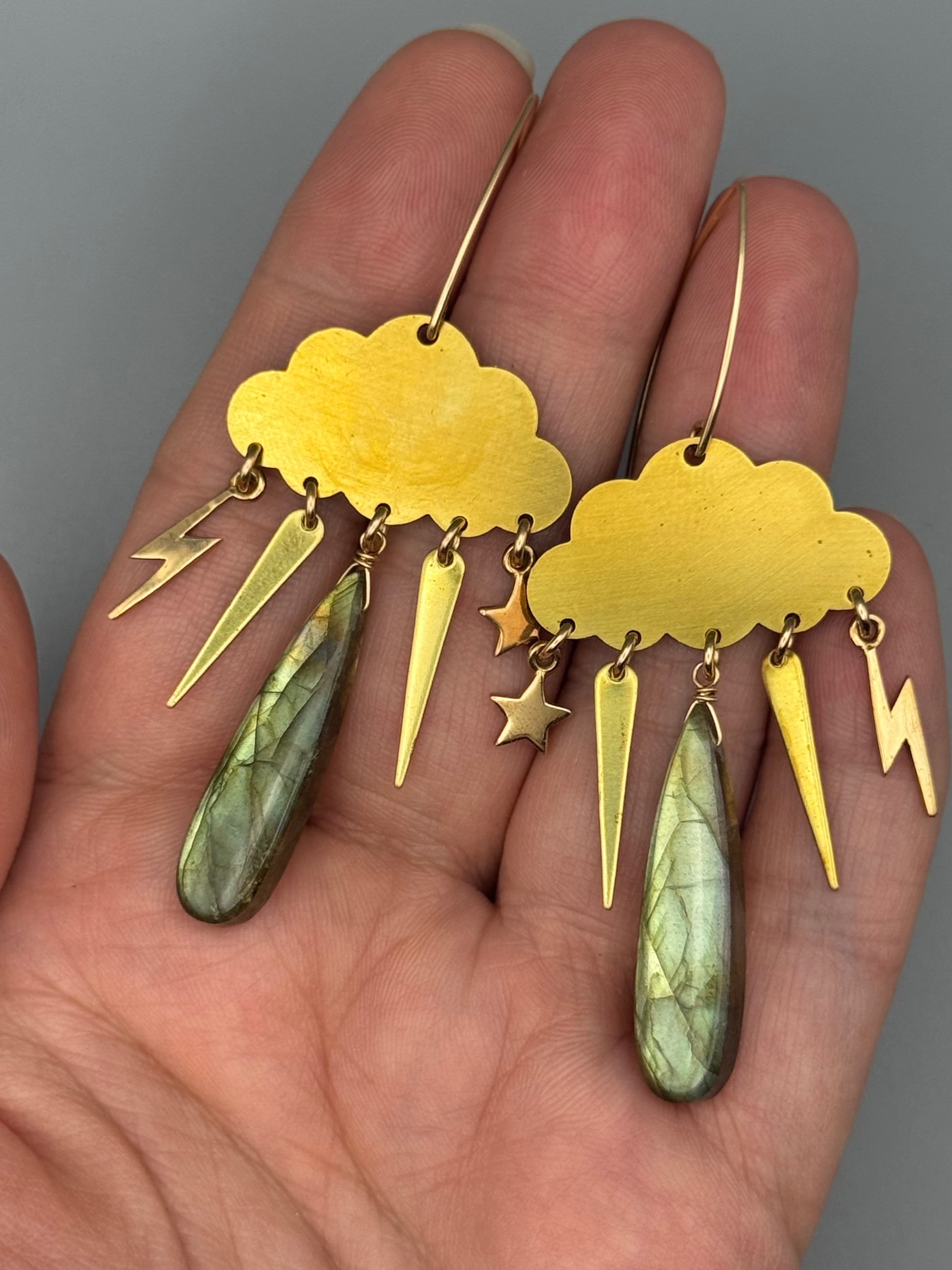 •STORMY• labradorite + gold earrings