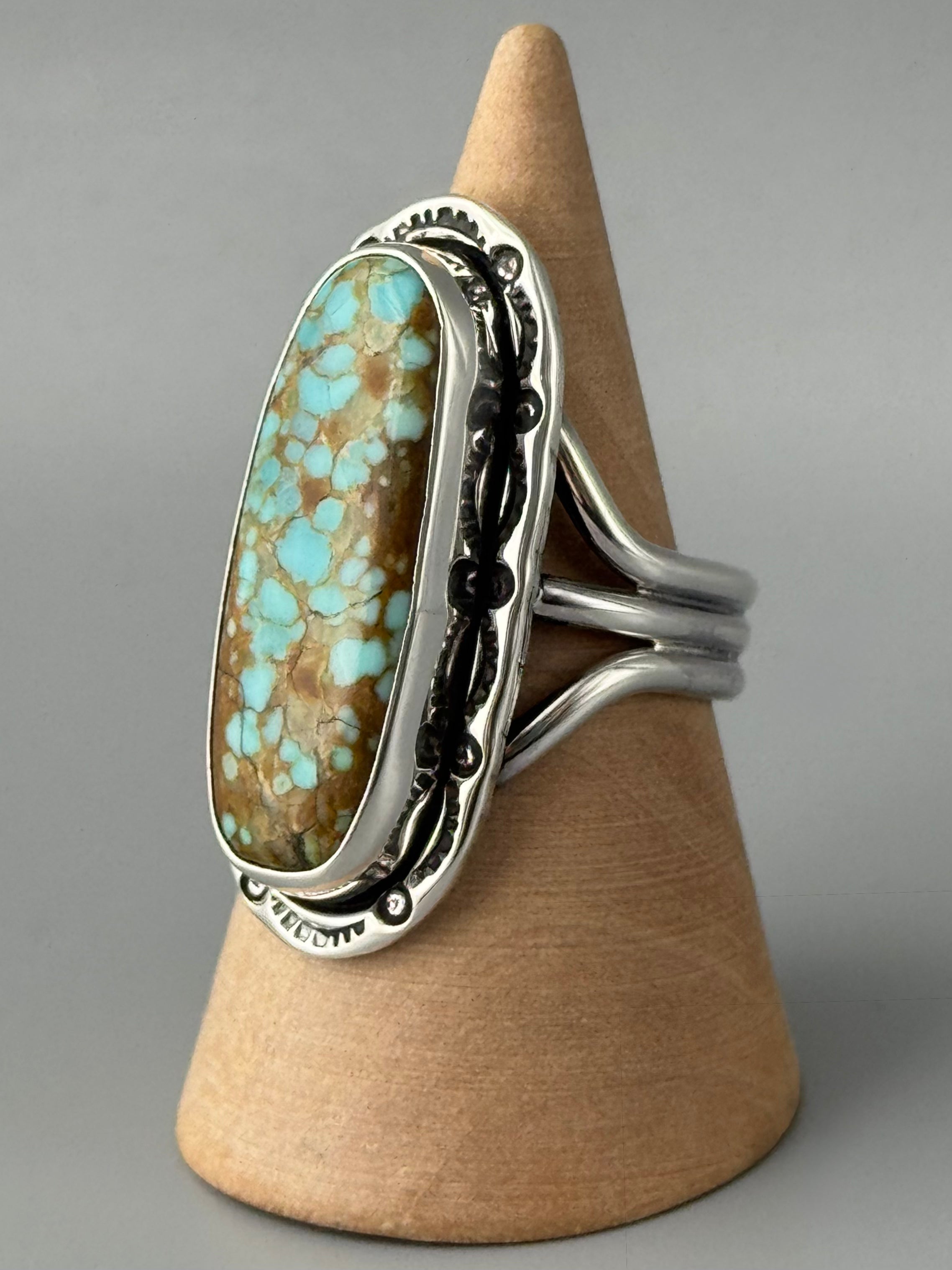 •#8 TURQUOISE - SHÁ• Navajo silver ring (size 10)