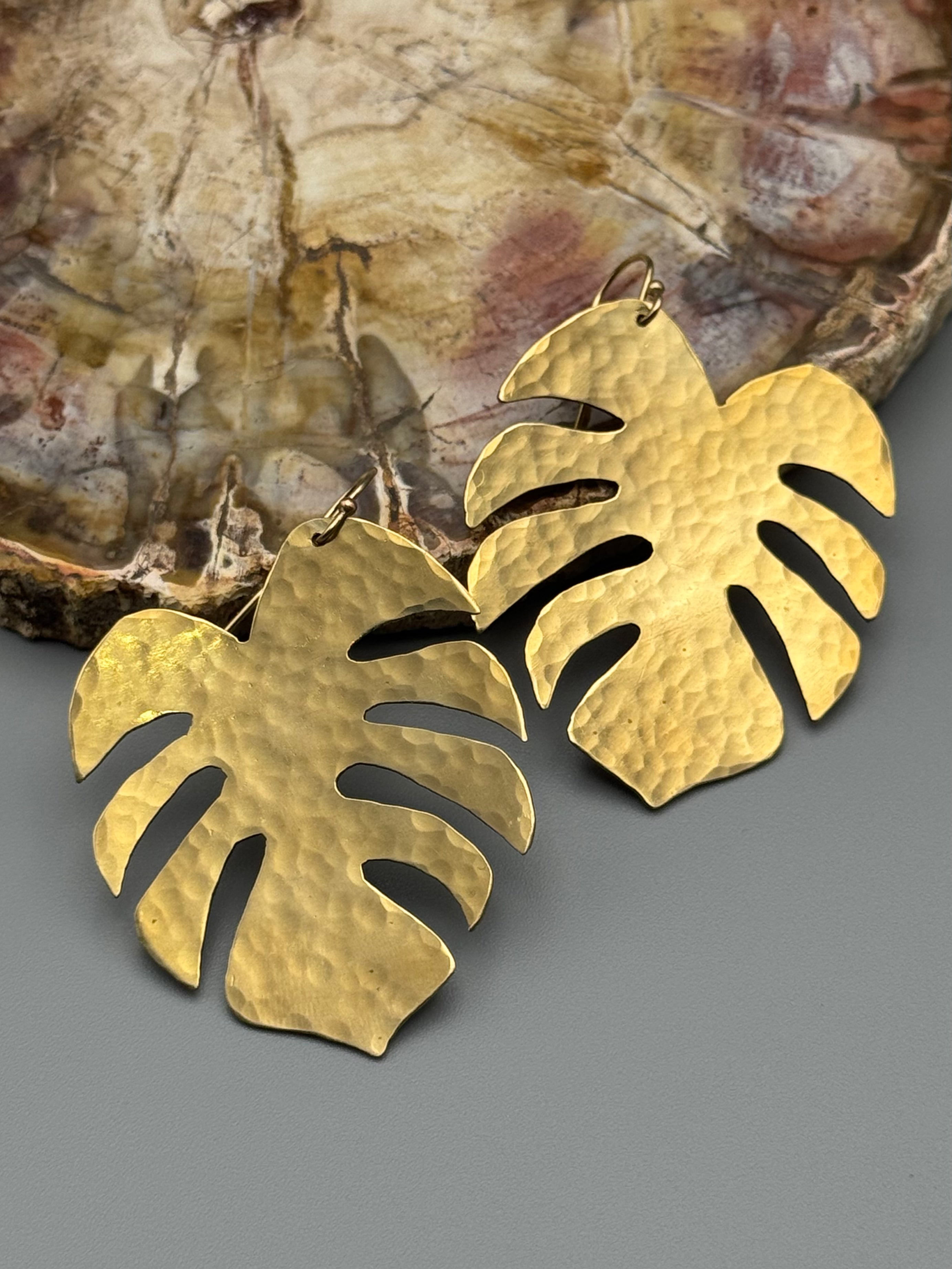 •MEDIUM MONSTERA• gold leaf dangle earrings