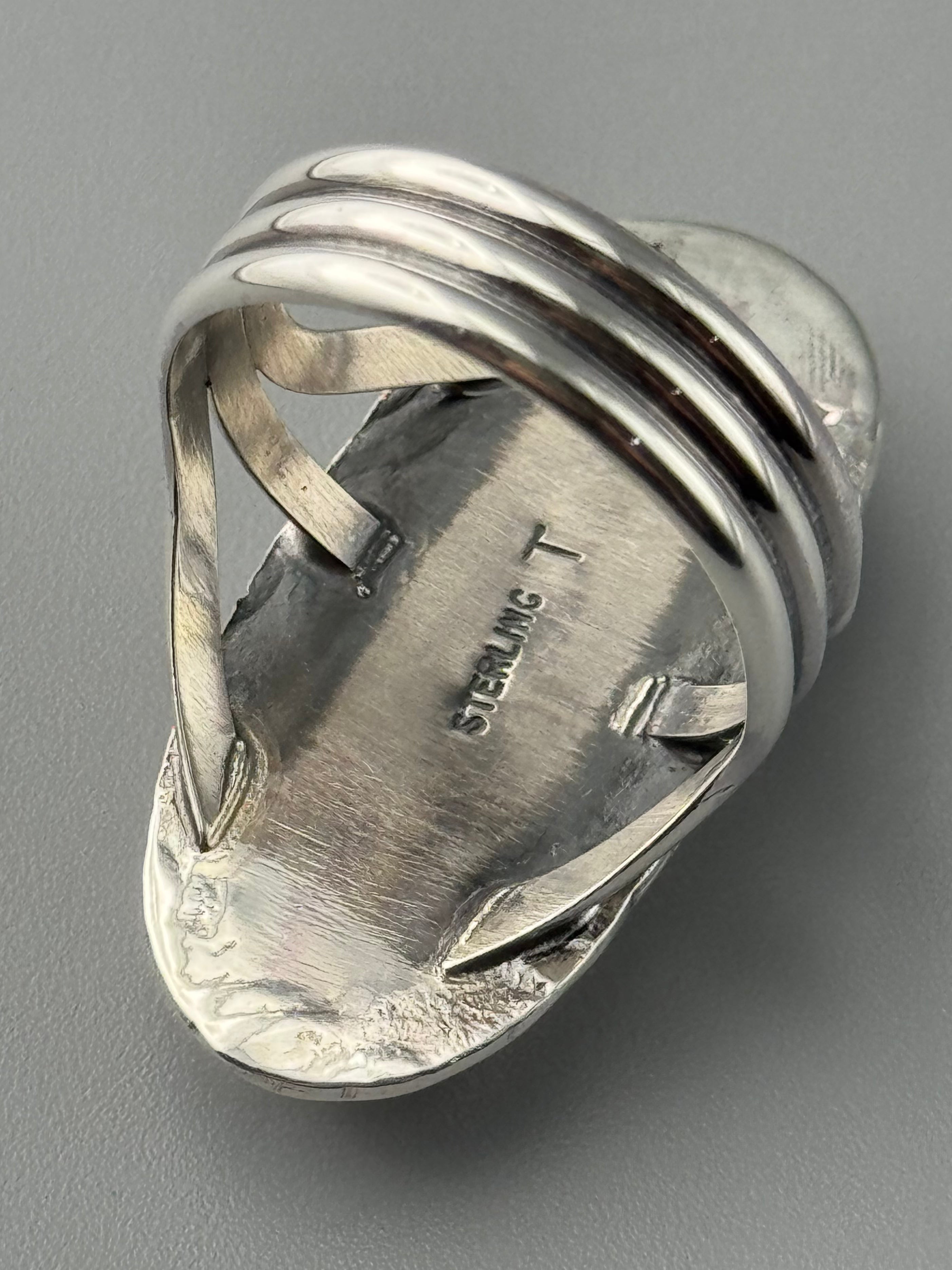 •#8 TURQUOISE - SHÁ• Navajo silver ring (size 10)