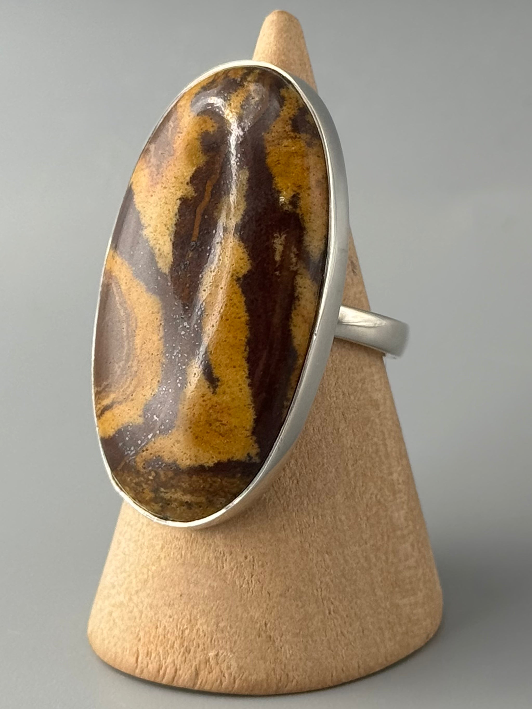 •AUSTRALIAN PICTURE JASPER - LONG OVAL• sterling silver ring (size 8)