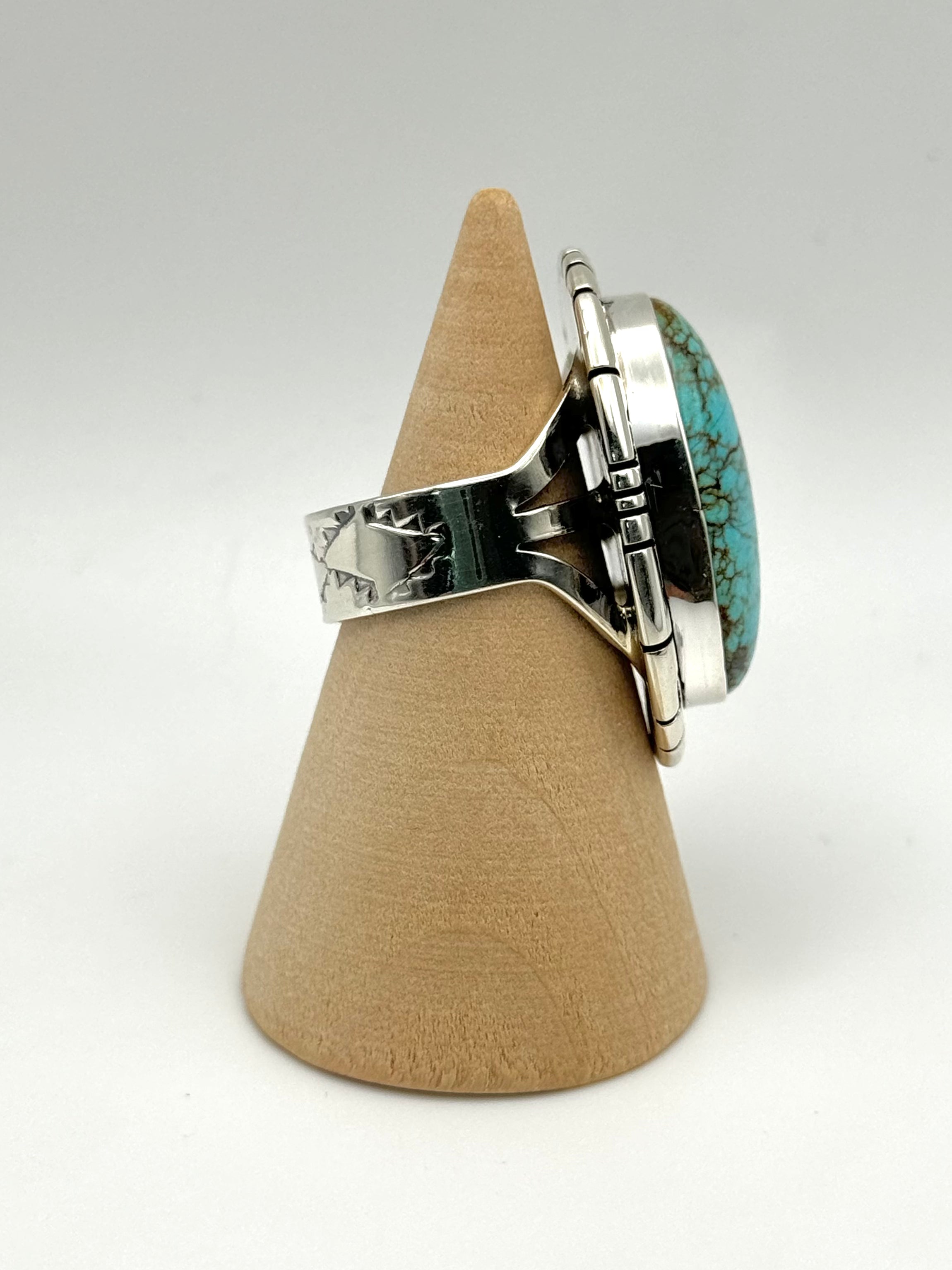 •#8 NEVADA TURQUOISE - BIGGIE• Navajo silver ring (size 7.25)