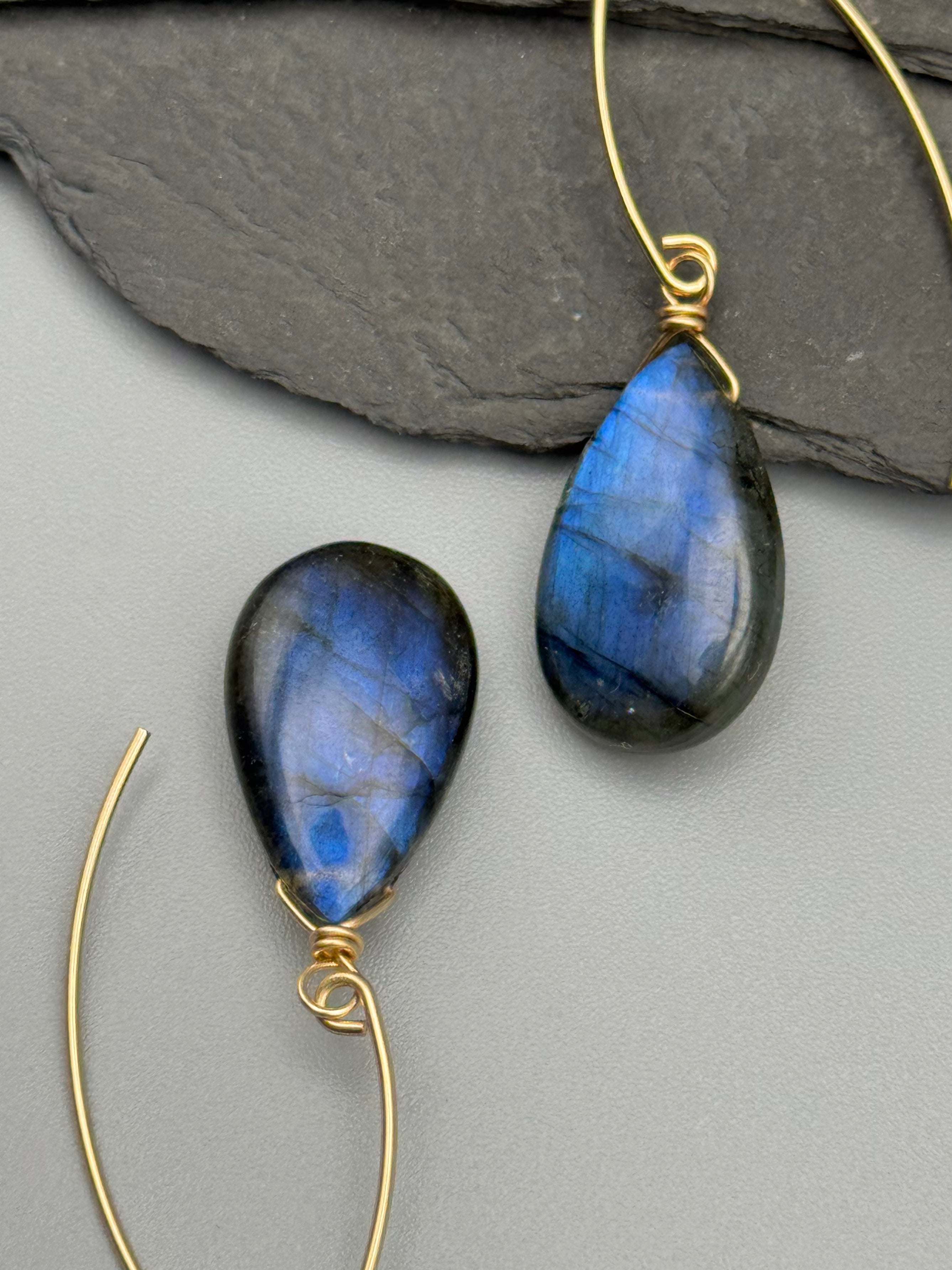 •STRAY• labradorite tear + gold earrings
