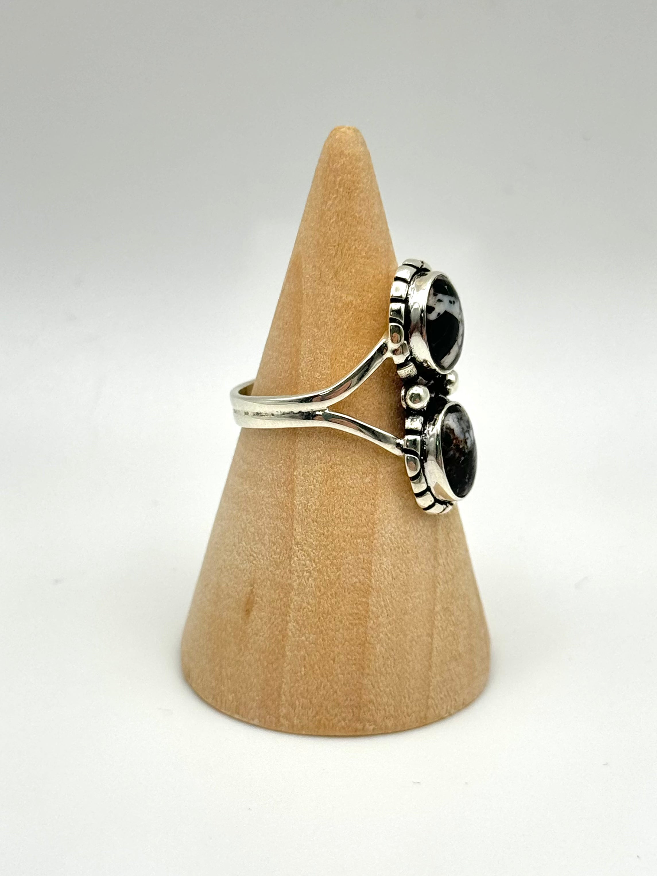 •WHITE BUFFALO TURQUOISE• Navajo silver double stone ring (size 7.75)