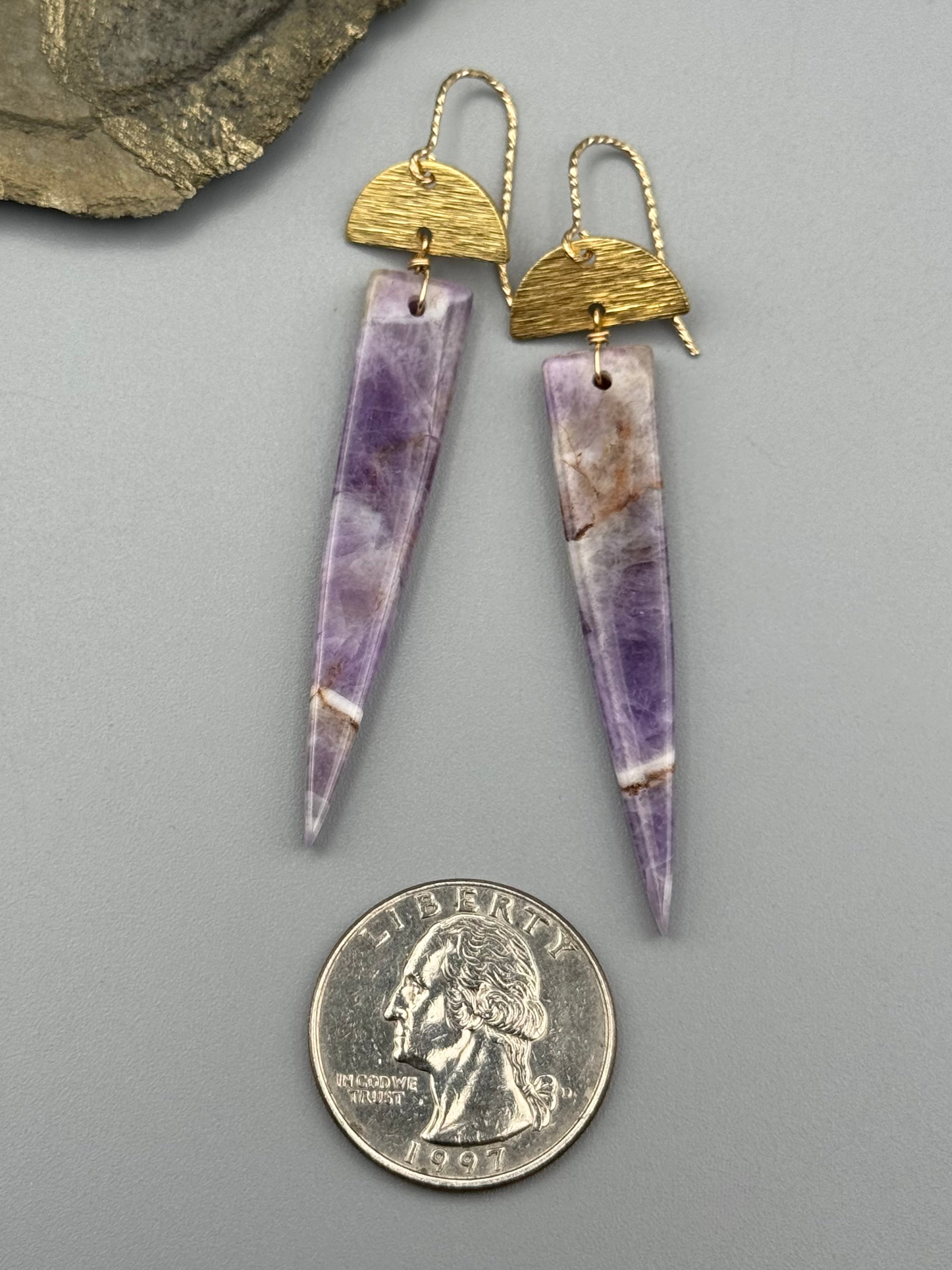 •NYX• chevron amethyst fang + gold earrings