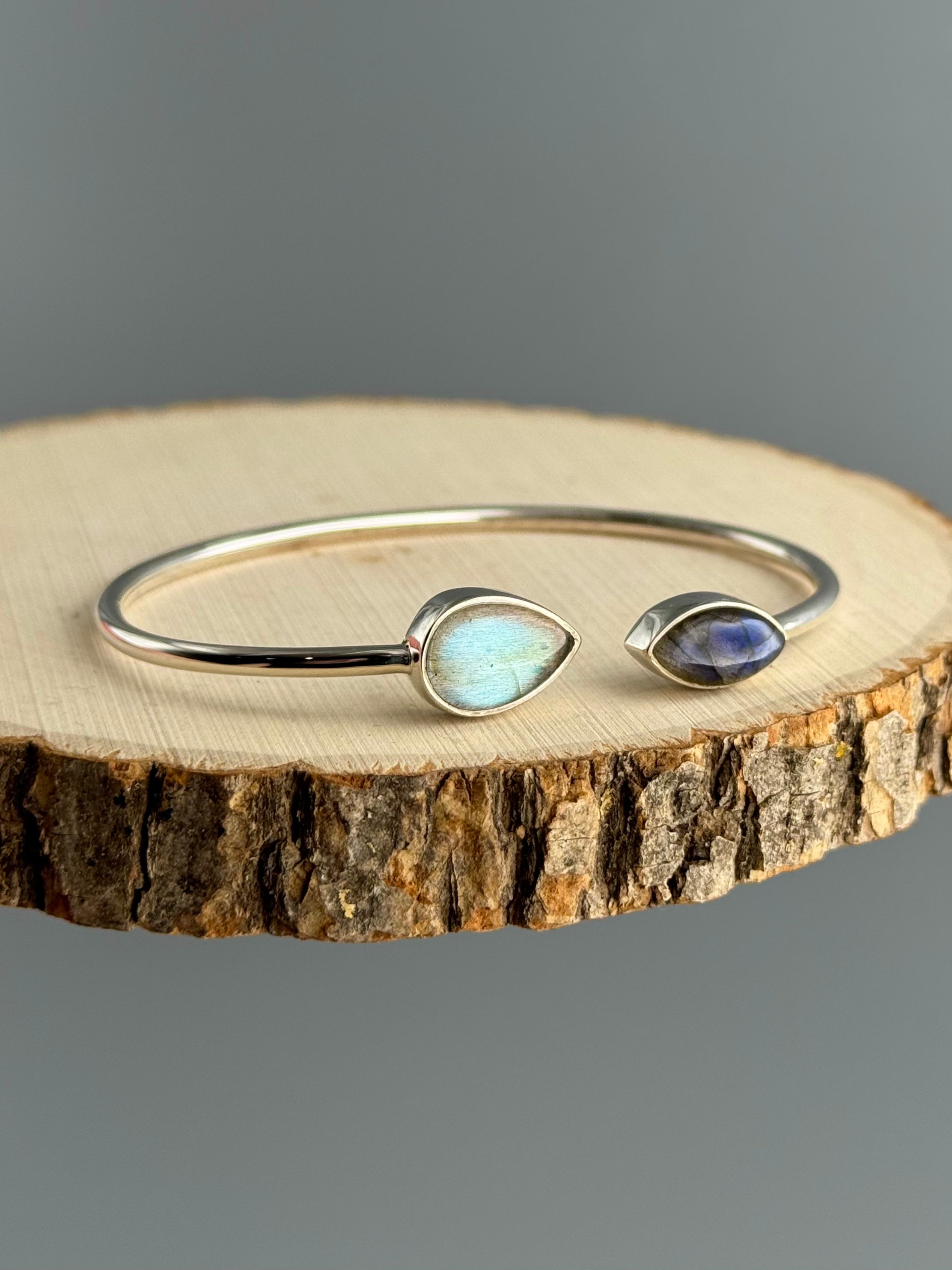 •TEAR+ EYE• labradorite + silver twist-on cuff bracelet
