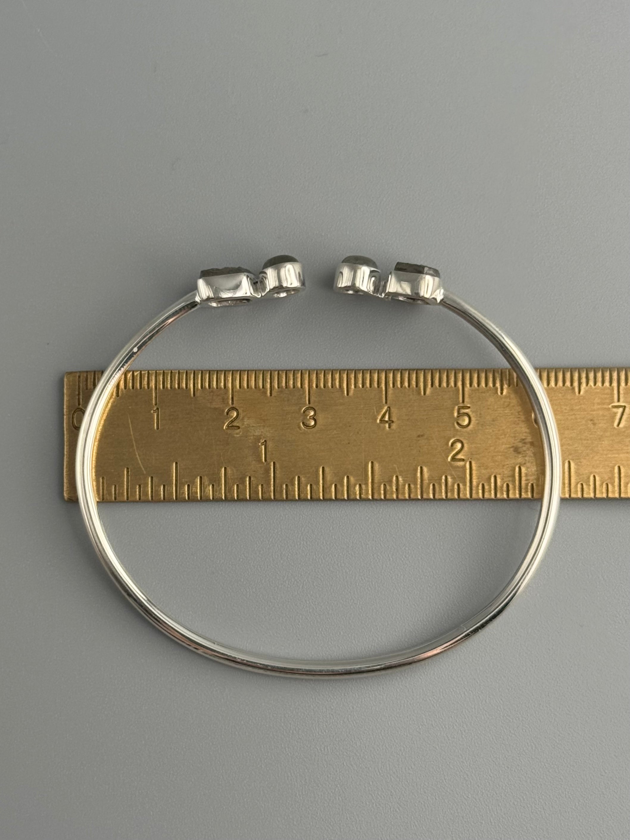 •DUALITY• labradorite + silver twist-on cuff bracelet