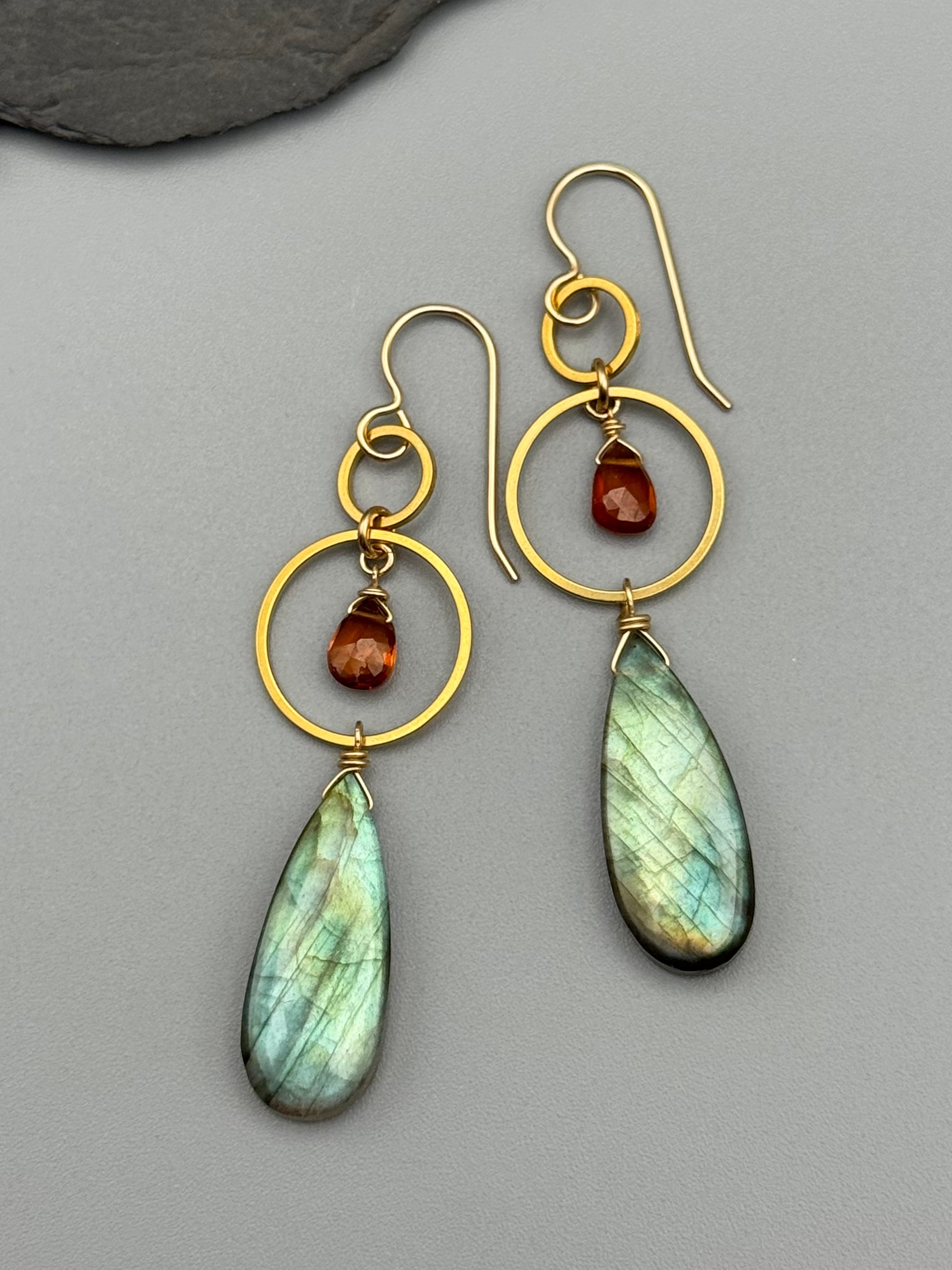 •EQUA-LUNA• hessonite garnet + labradorite gold earrings