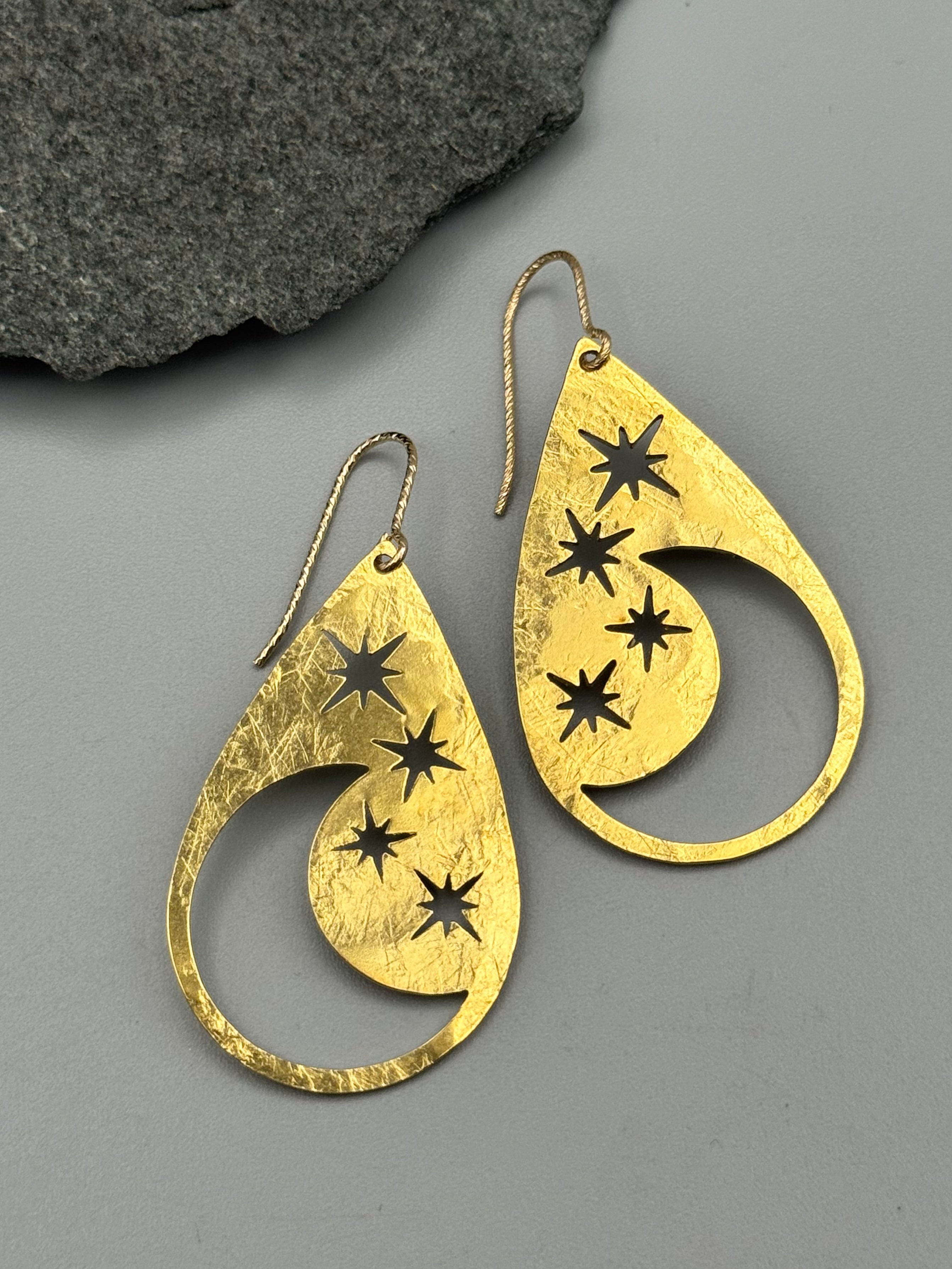 •CELESTINE• gold dangle earrings