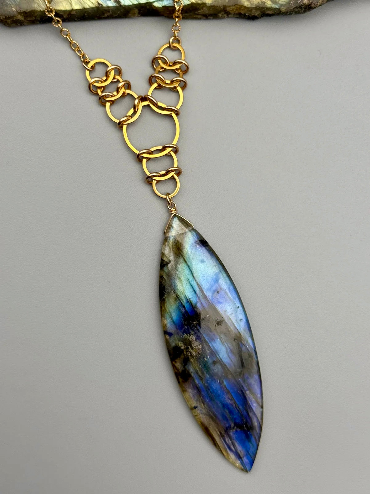 •EOWYN• labradorite + gold necklace (16"-18" long)