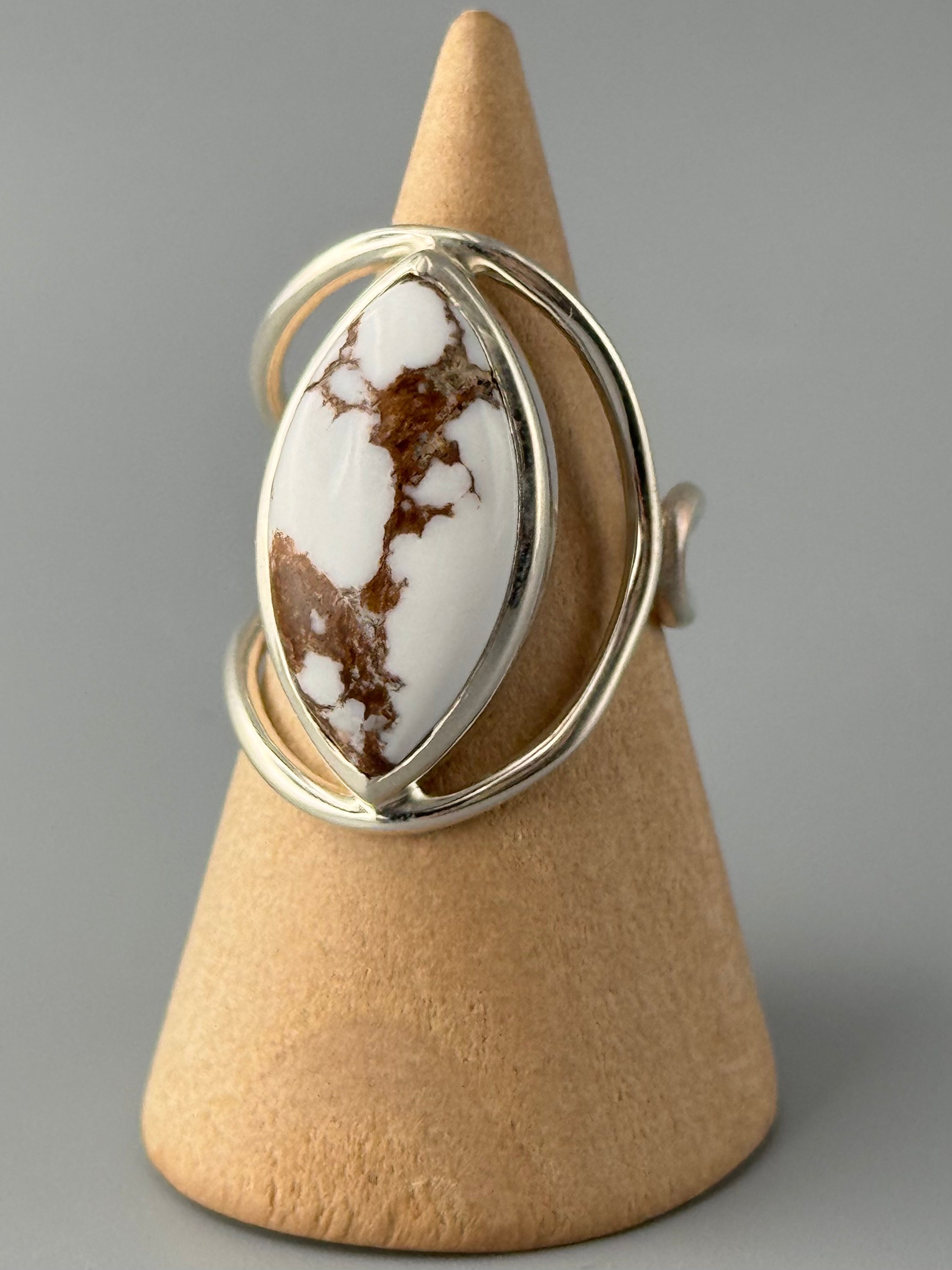 •WILD HORSE JASPER - ROUNDABOUT• adjustable silver ring