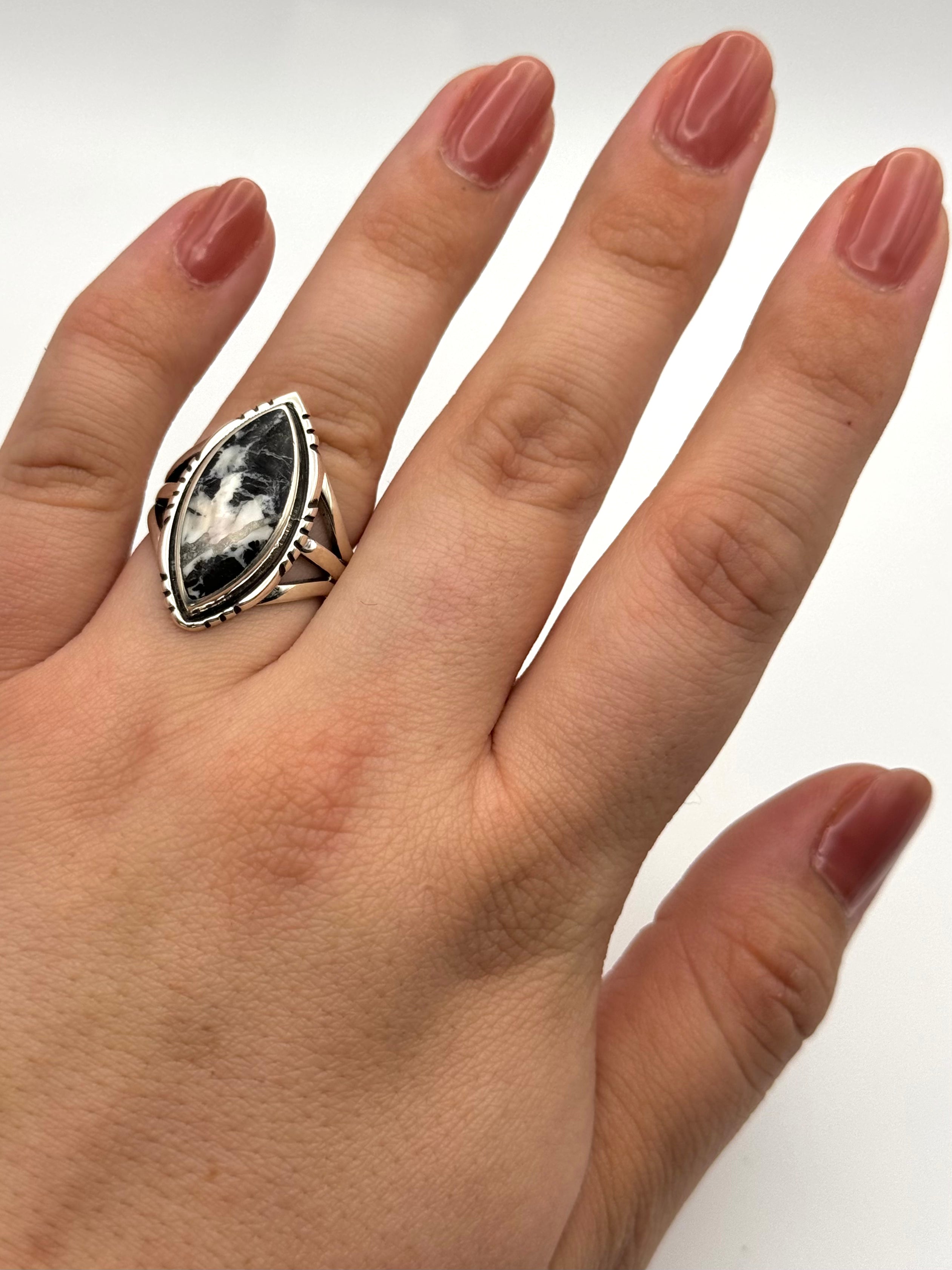 •WHITE BUFFALO TURQUOISE• Navajo silver ring (size 8.25)