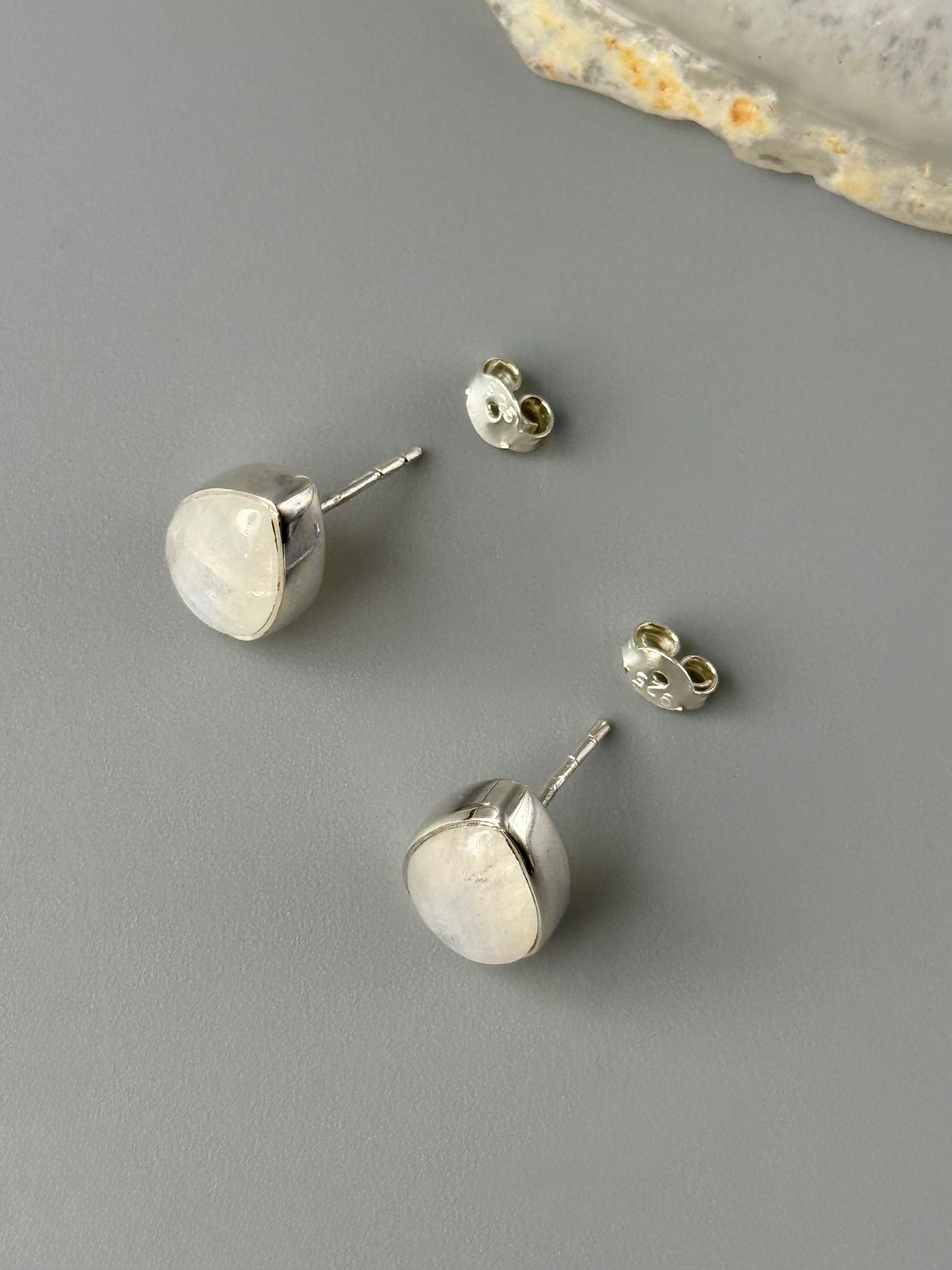 •RAINBOW MOONSTONE - TEARDROP• silver bezel set stud earrings