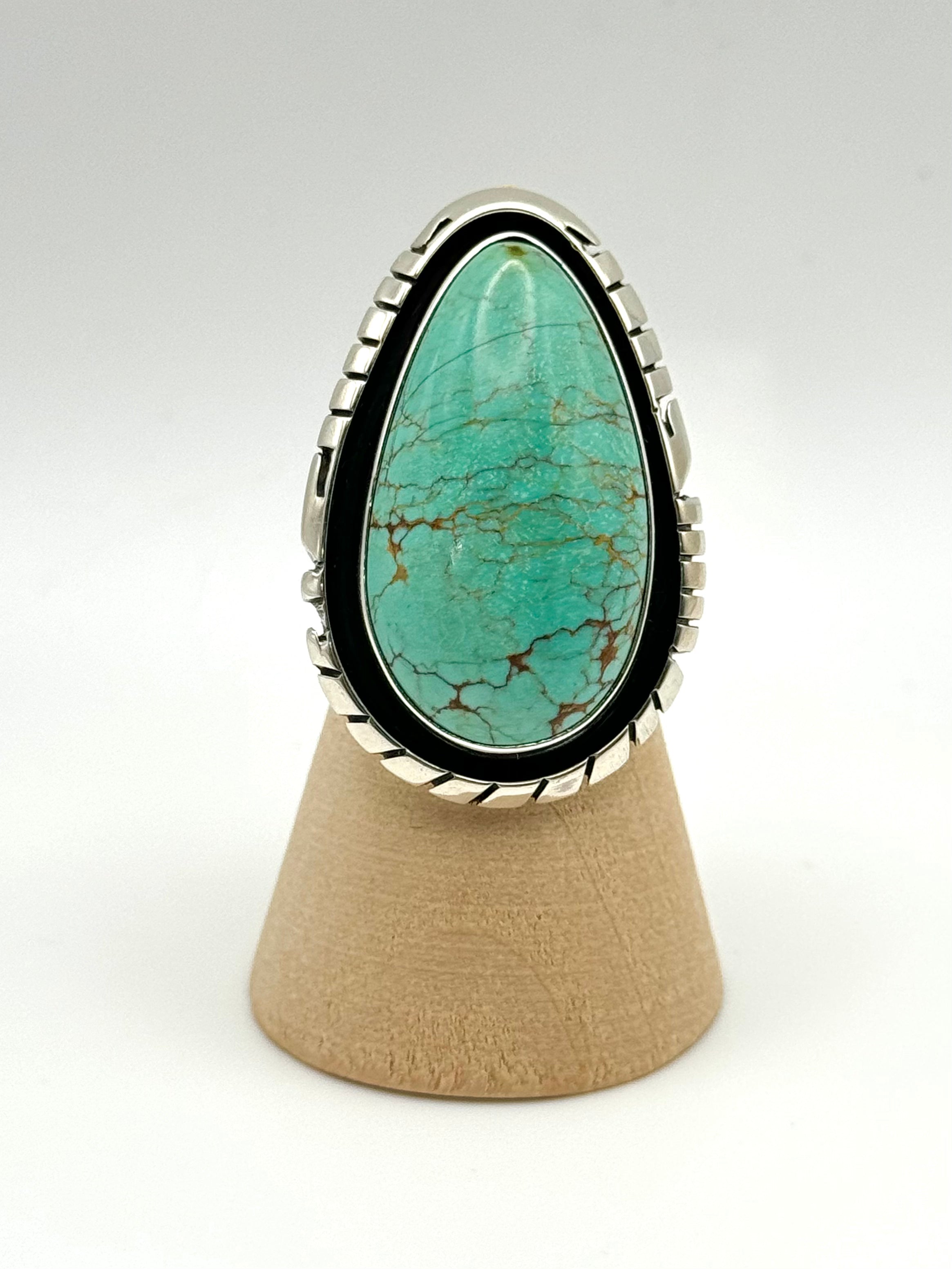 •KINGMAN TURQUOISE - BIGGIE• Navajo silver ring (size 6.75)