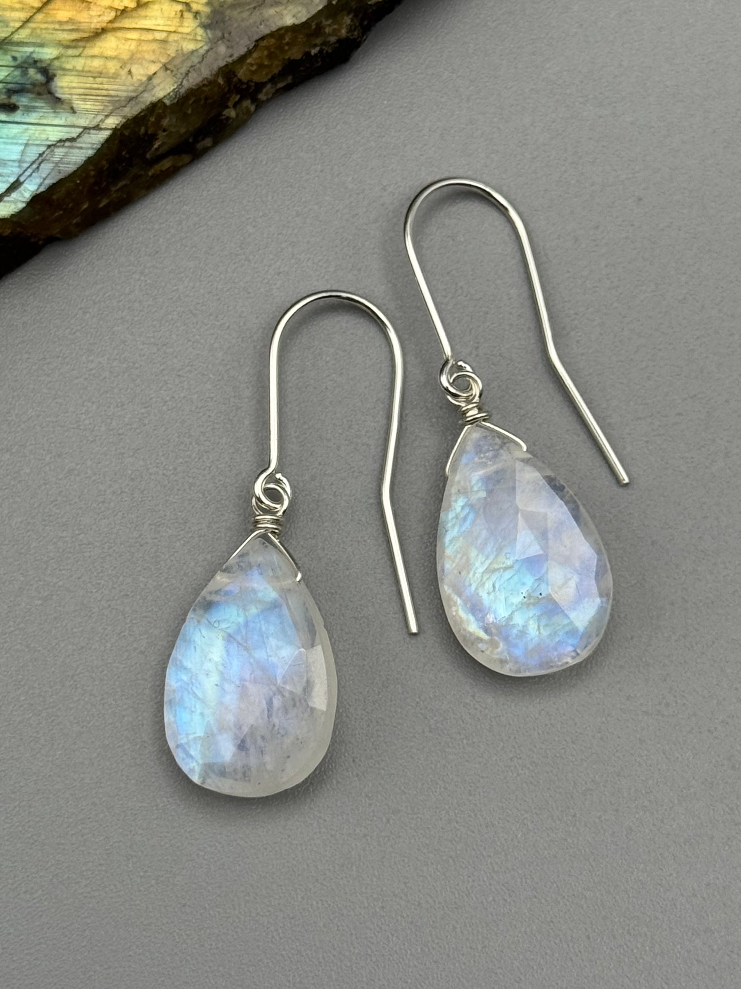 •STRAY• rainbow moonstone tear + silver earrings