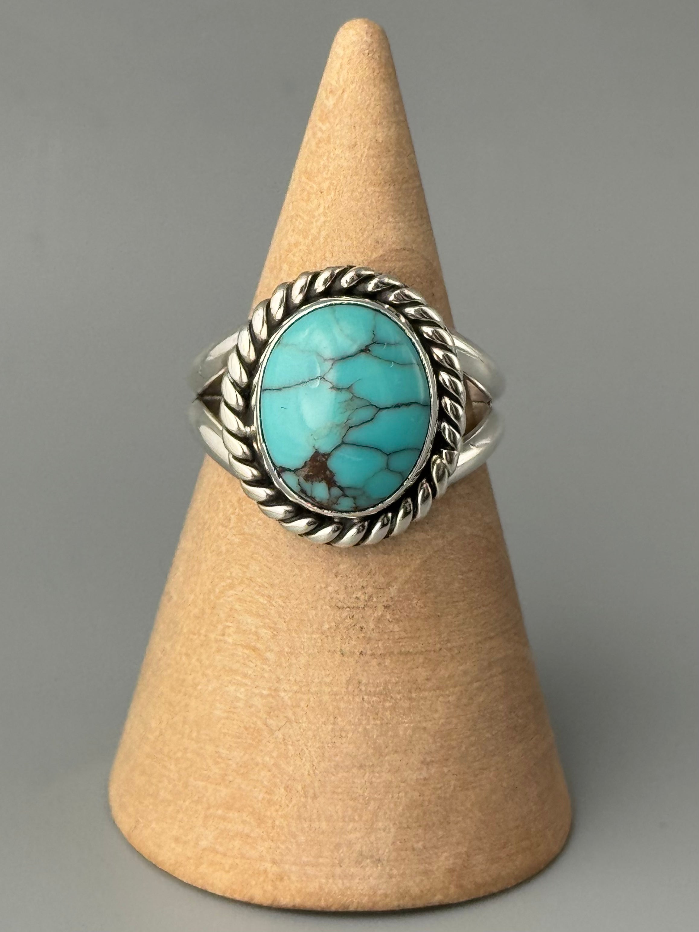 •EGYPTIAN TURQUOISE - KÉ• Navajo silver ring (size 7.75)