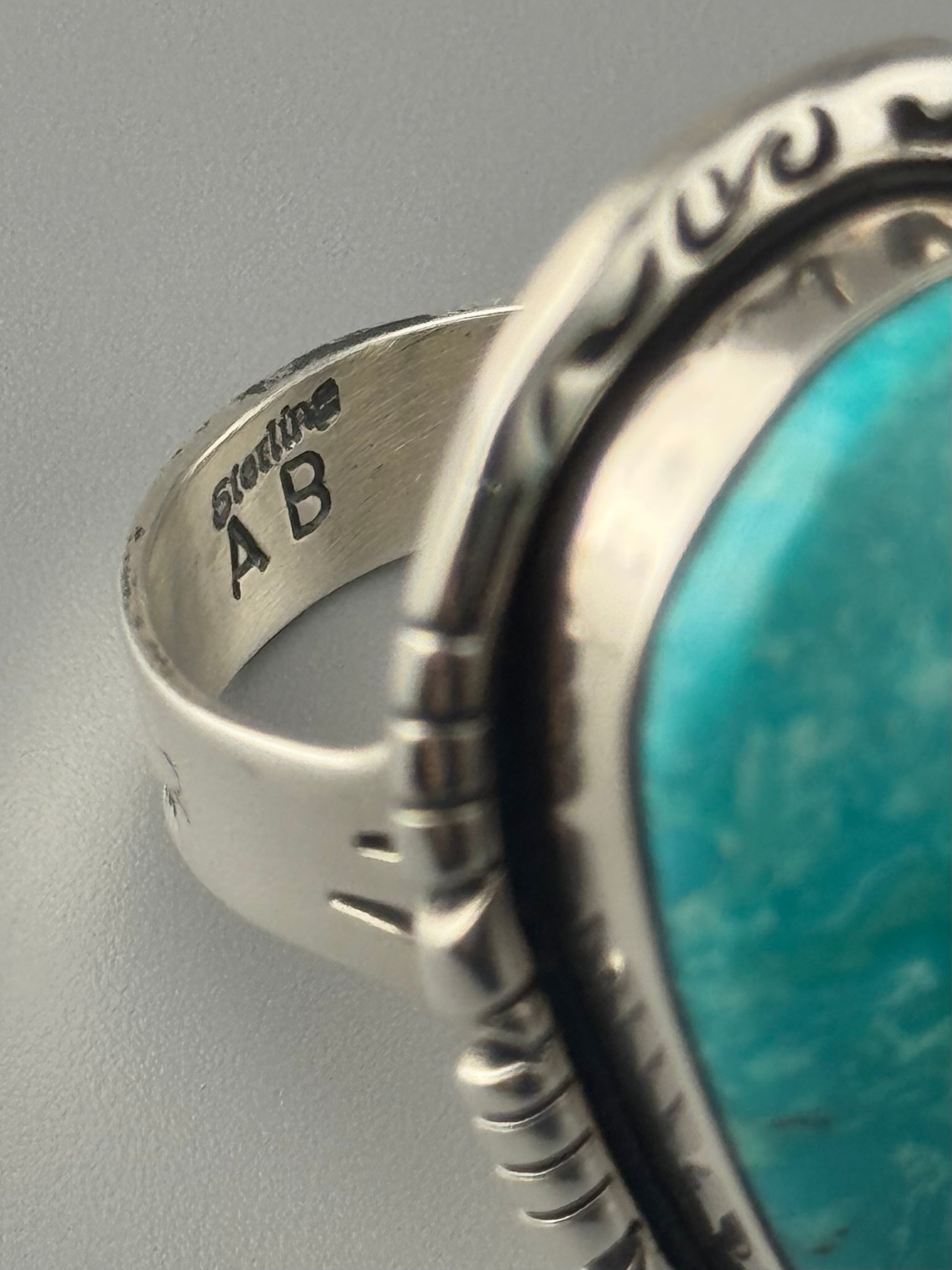 •KINGMAN TURQUOISE - ORENDA• Navajo silver ring (size 9.5)