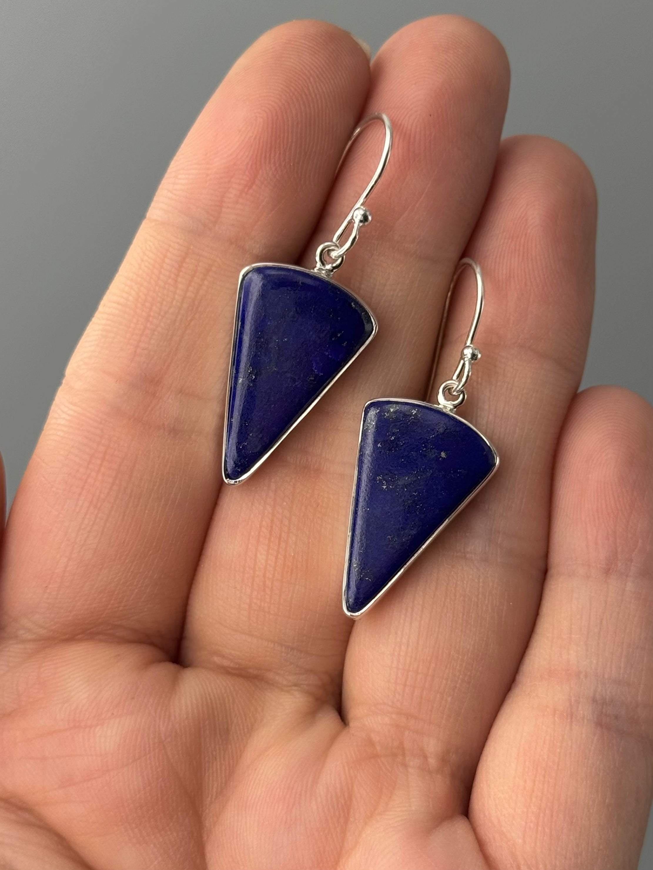 •LAPIS LAZULI - FANG• silver dangle earrings