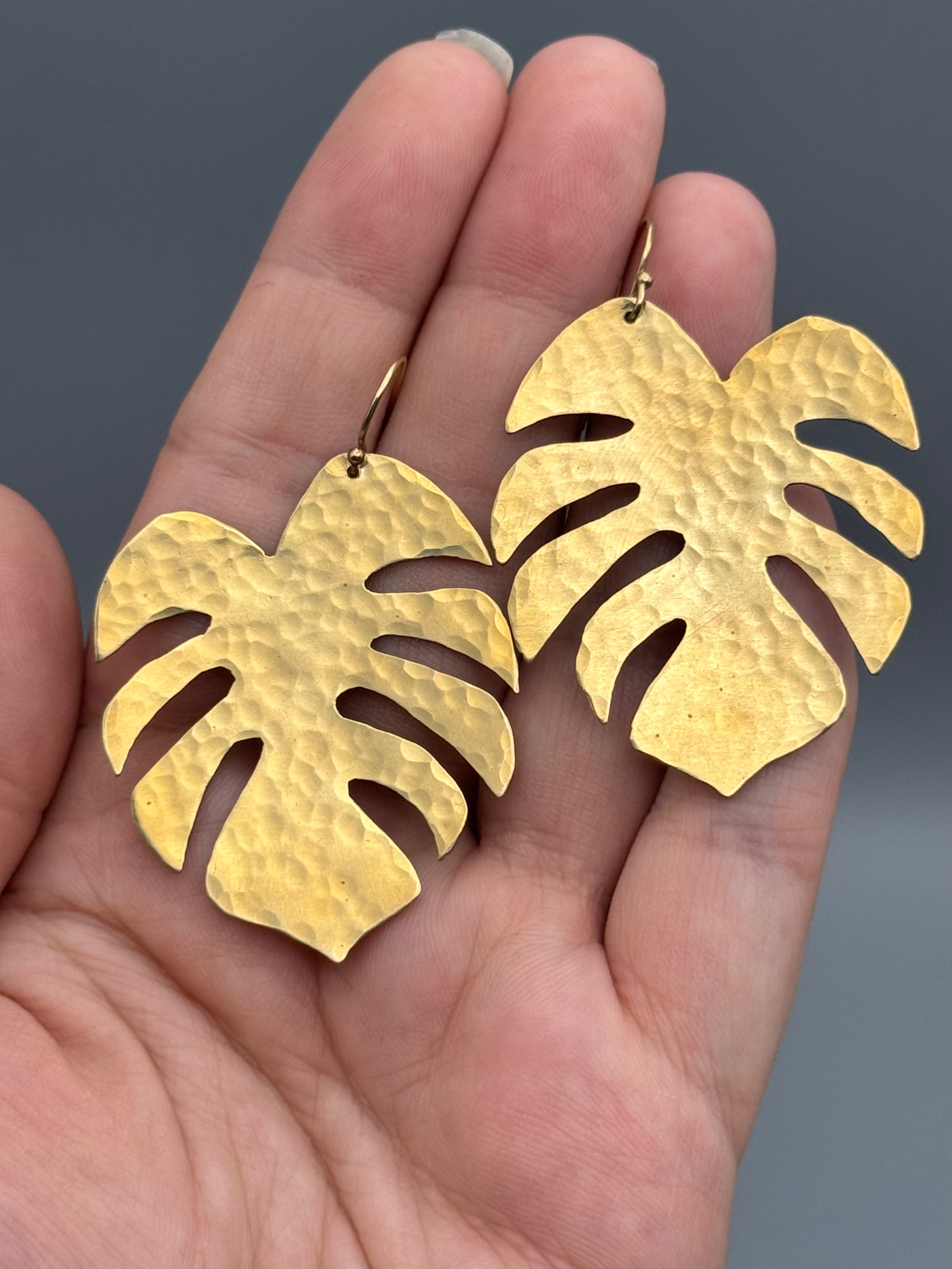 •MEDIUM MONSTERA• gold leaf dangle earrings